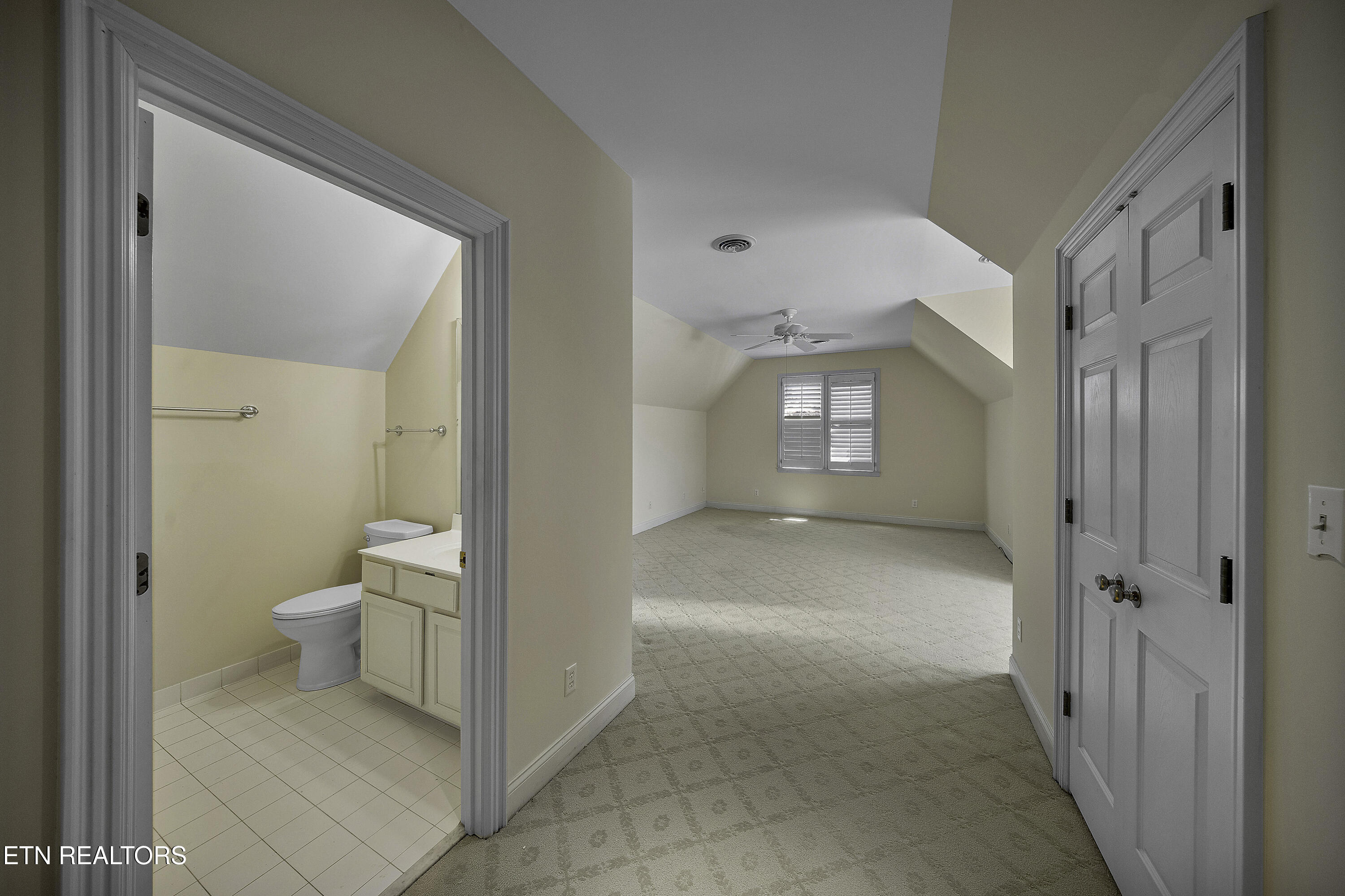 409 Lyons Head Drive Knoxville TN 37919