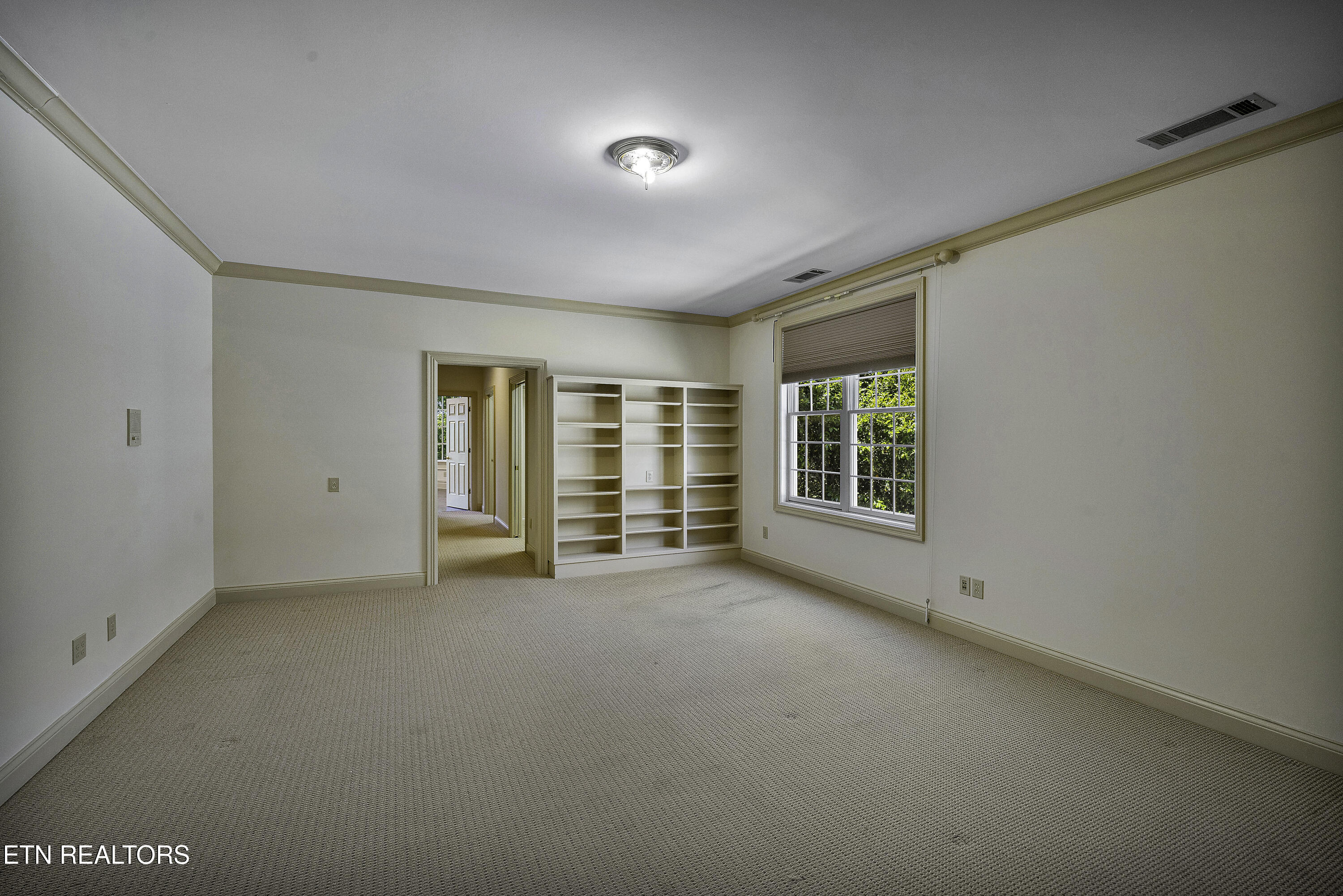409 Lyons Head Drive Knoxville TN 37919