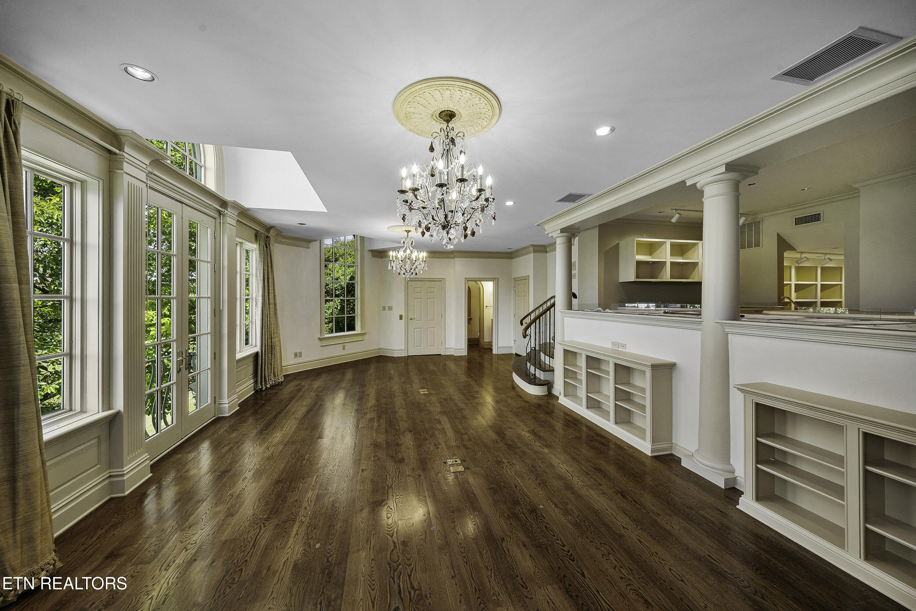 409 Lyons Head Drive Knoxville TN 37919