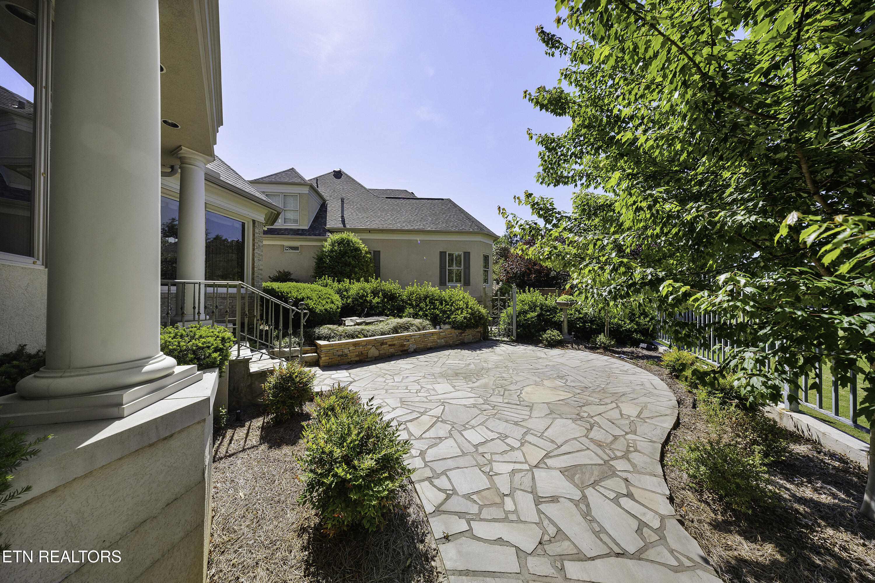 409 Lyons Head Drive Knoxville TN 37919