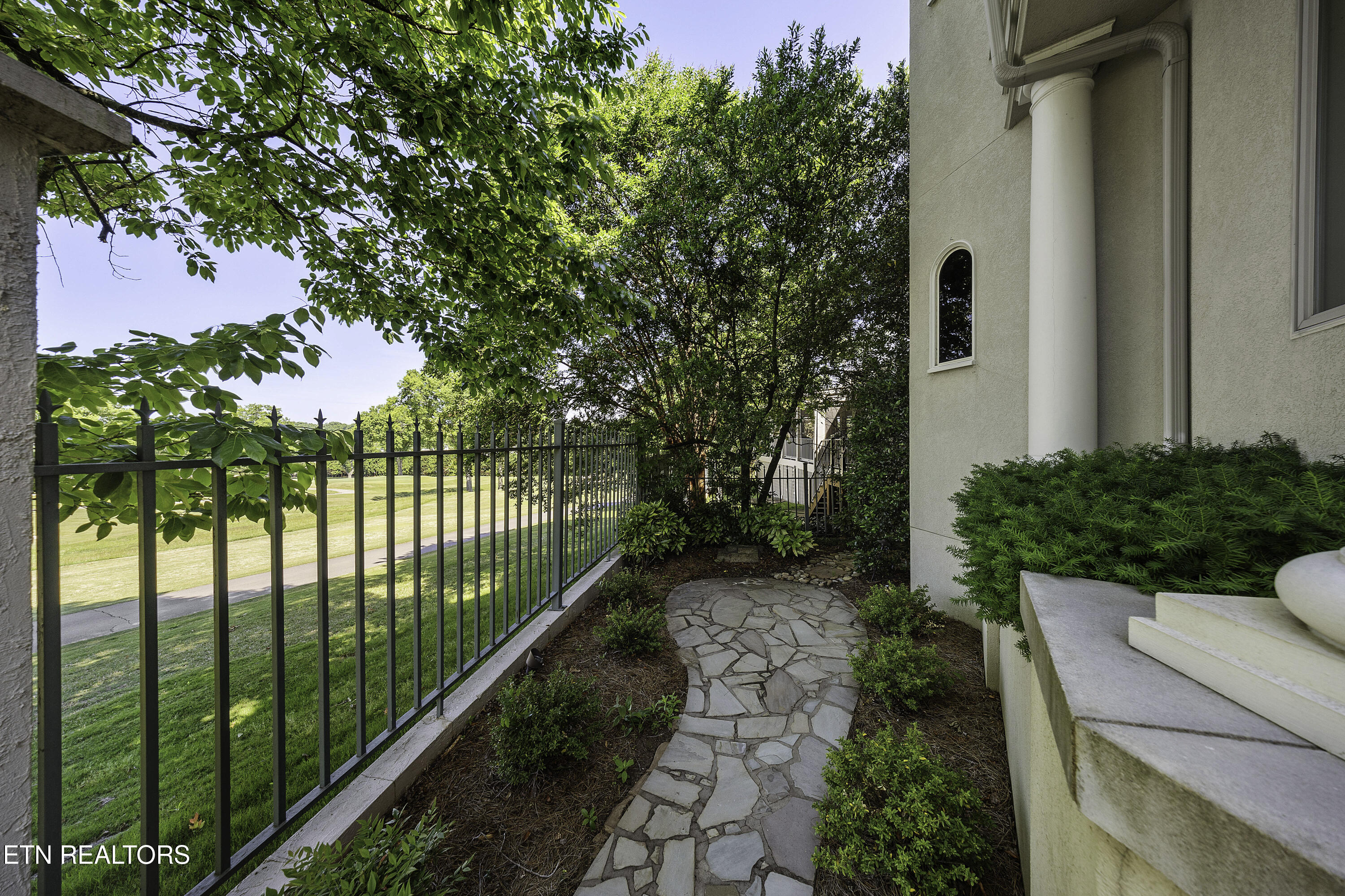 409 Lyons Head Drive Knoxville TN 37919