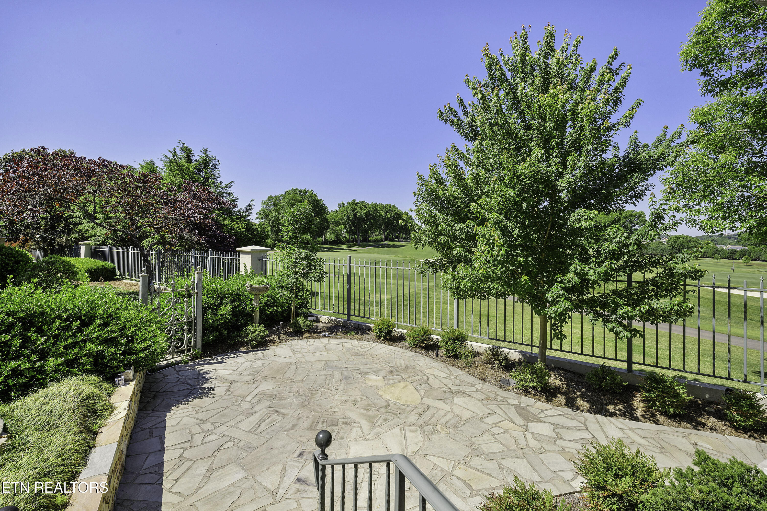 409 Lyons Head Drive Knoxville TN 37919