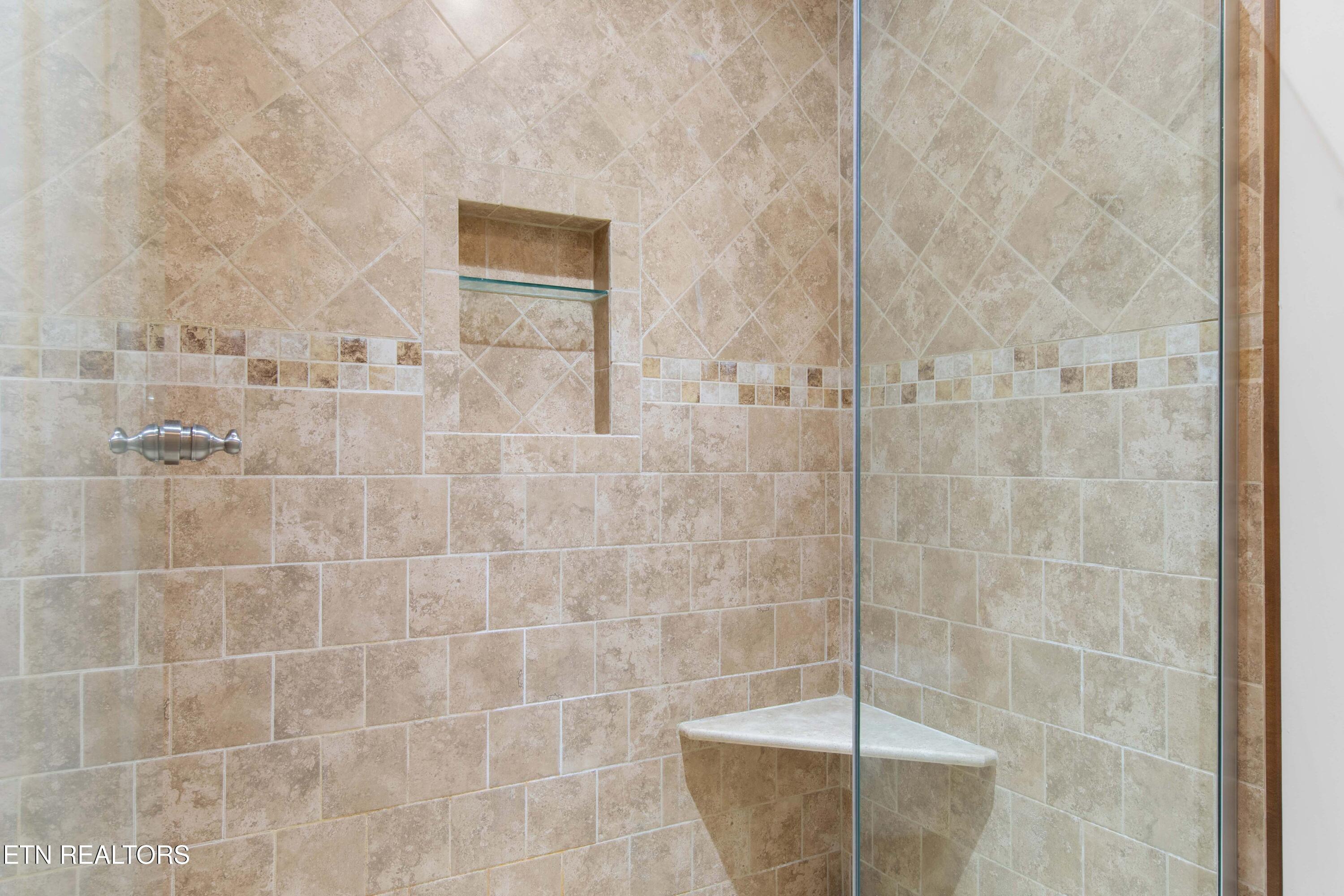 2562 Keeneland Drive Maryville TN 37803