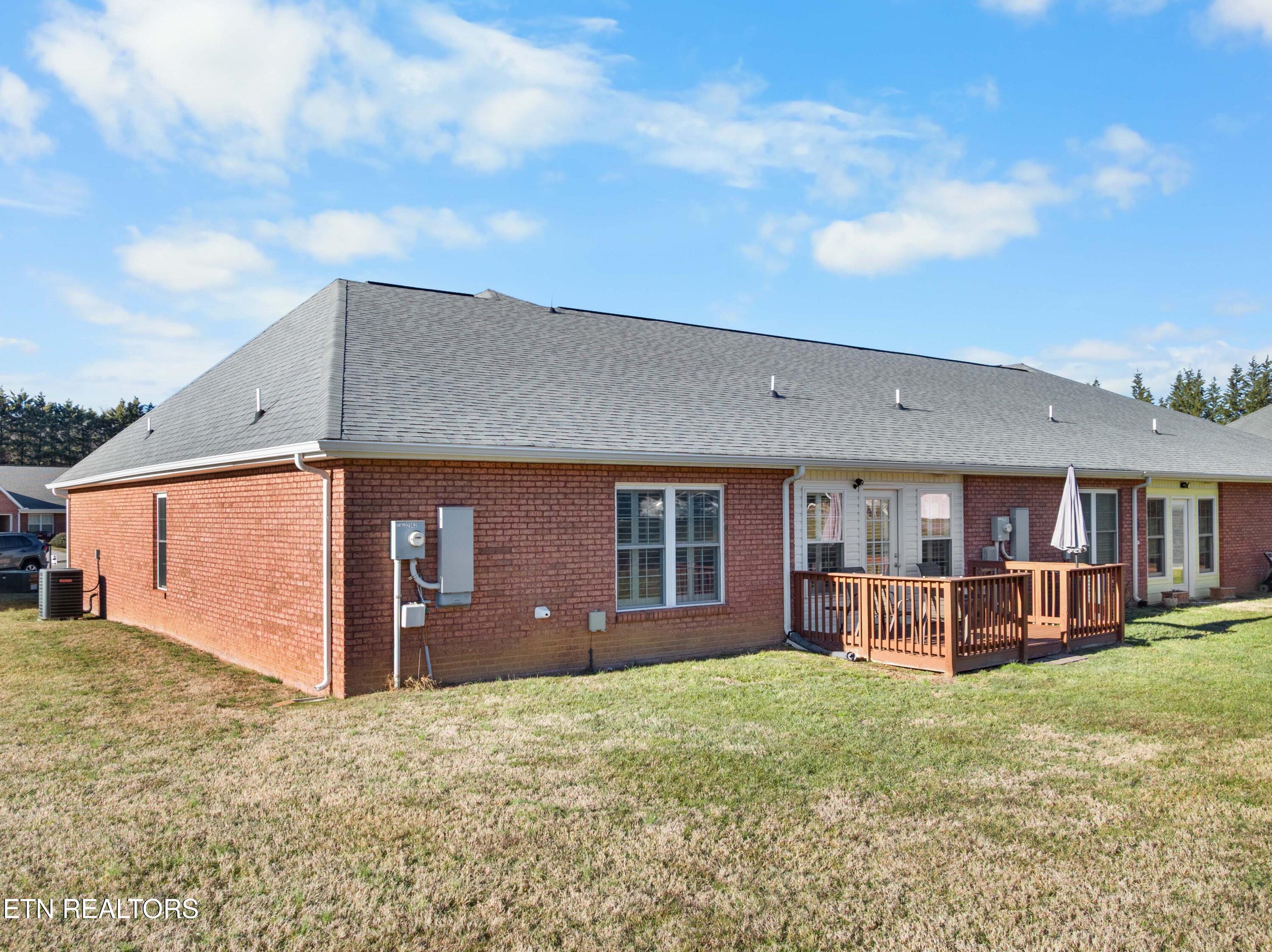 2562 Keeneland Drive Maryville TN 37803
