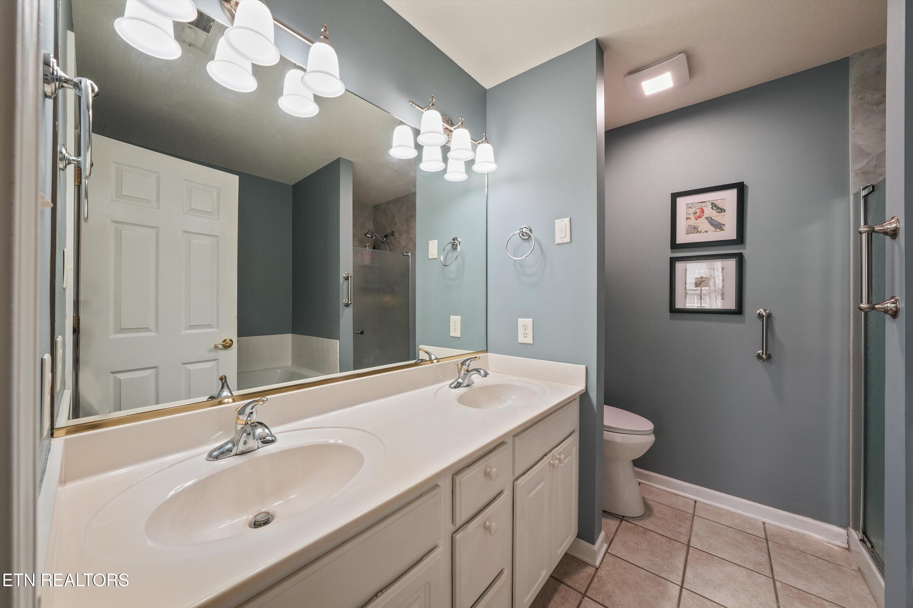 7534 Julesburg Way Powell TN 37849