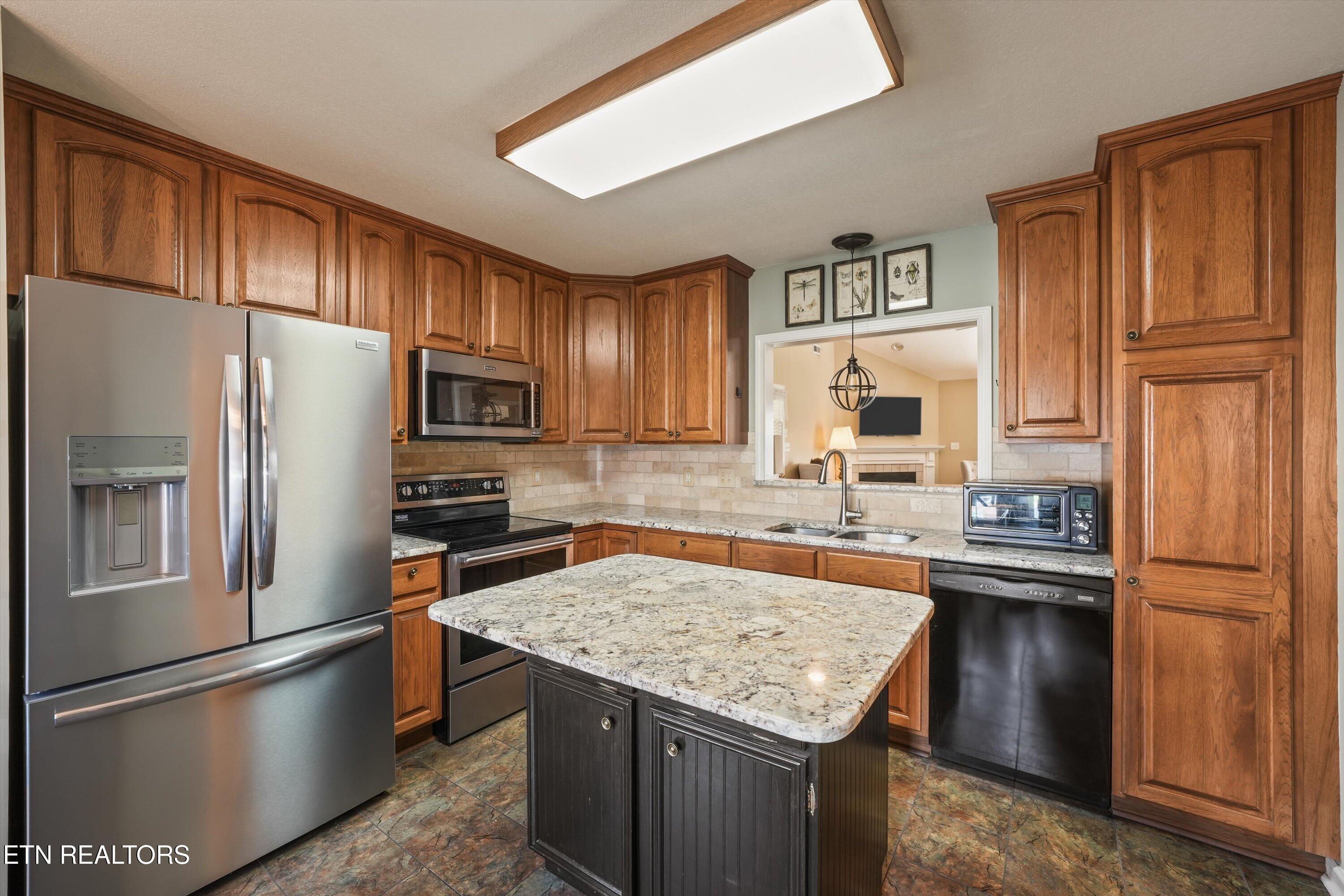 7534 Julesburg Way Powell TN 37849