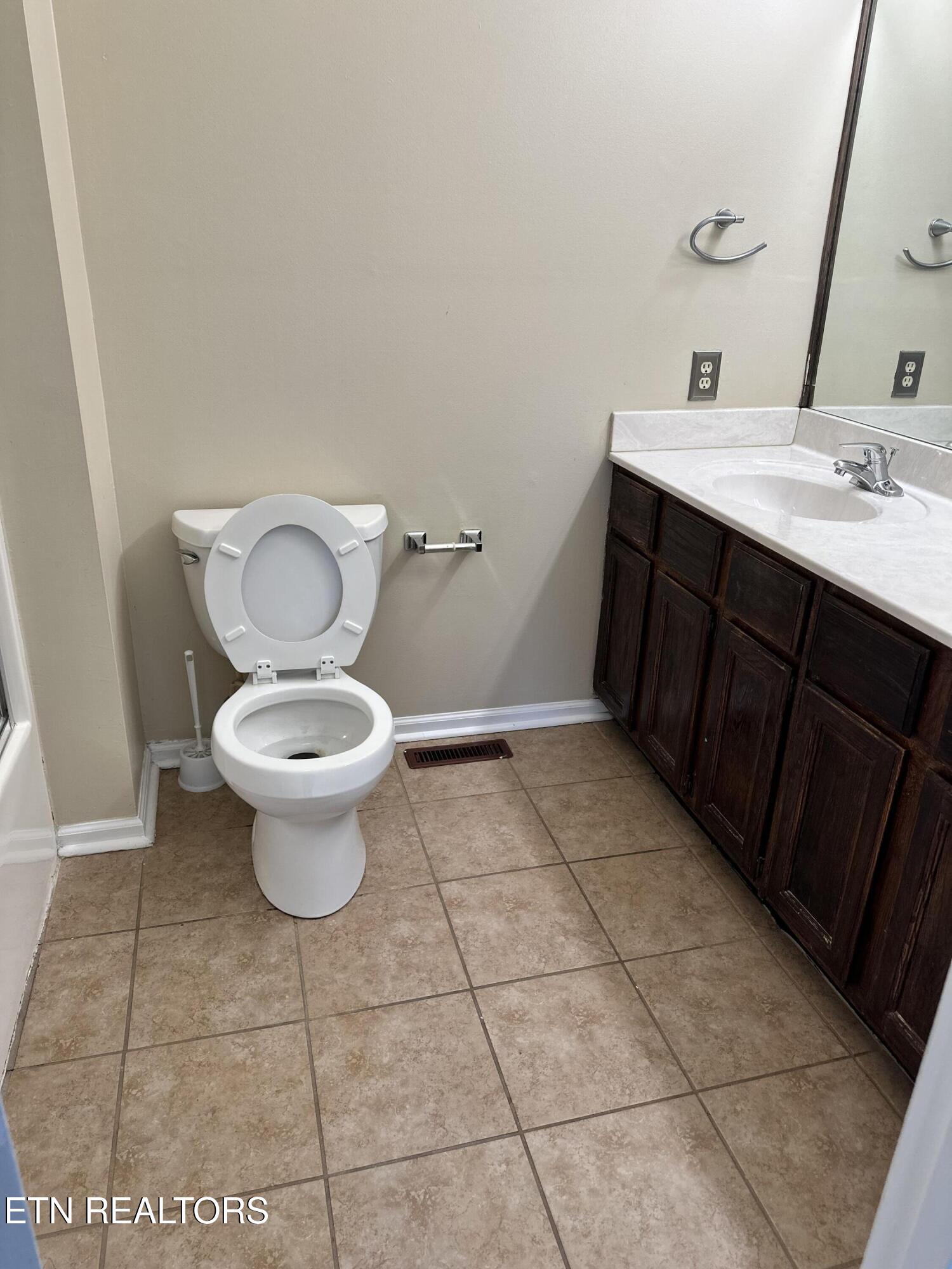 804 Olde Pioneer Trail Knoxville TN 37923