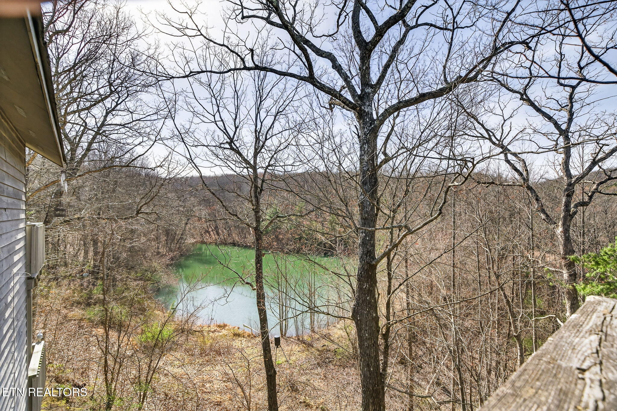291 Moytoy Road Crab Orchard TN 37723