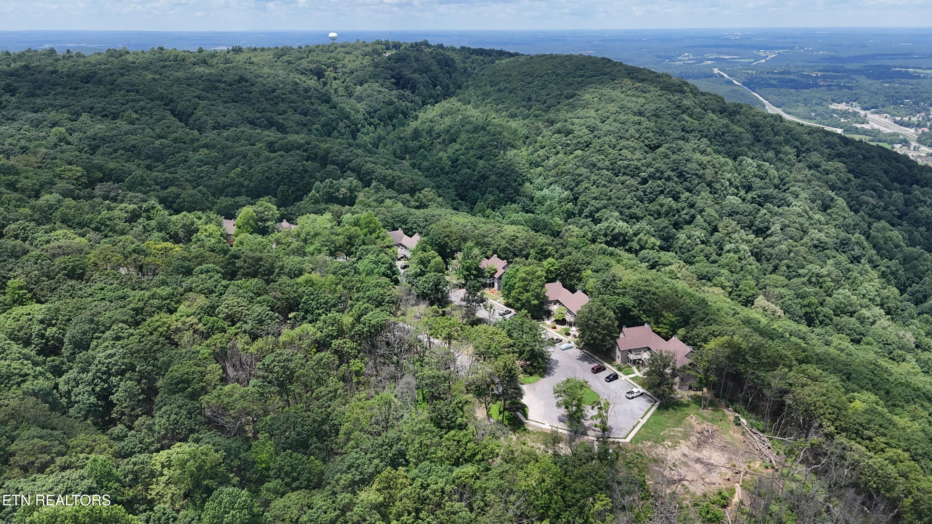291 Moytoy Road Crab Orchard TN 37723