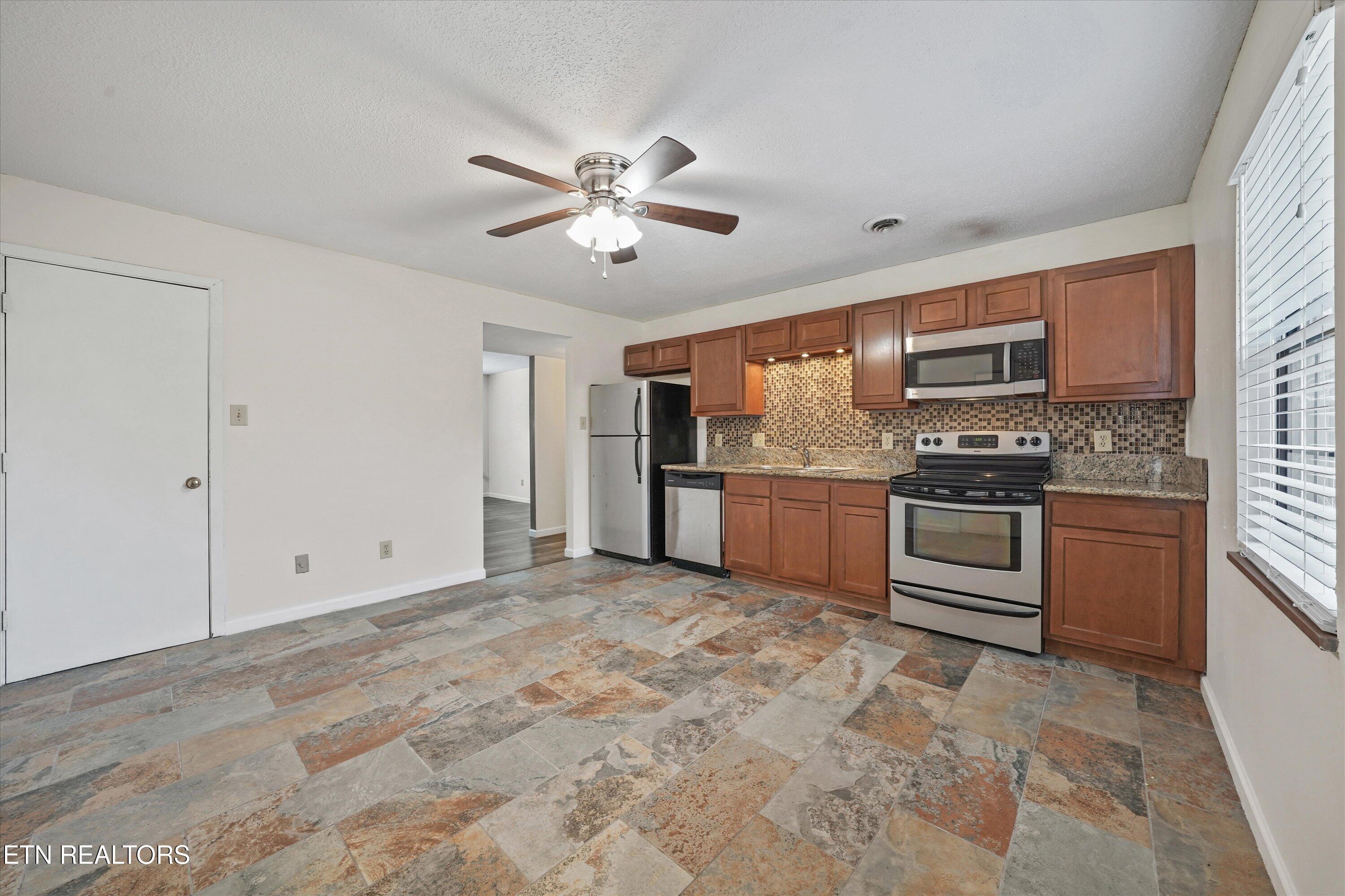810 Highland Drive Knoxville TN 37912