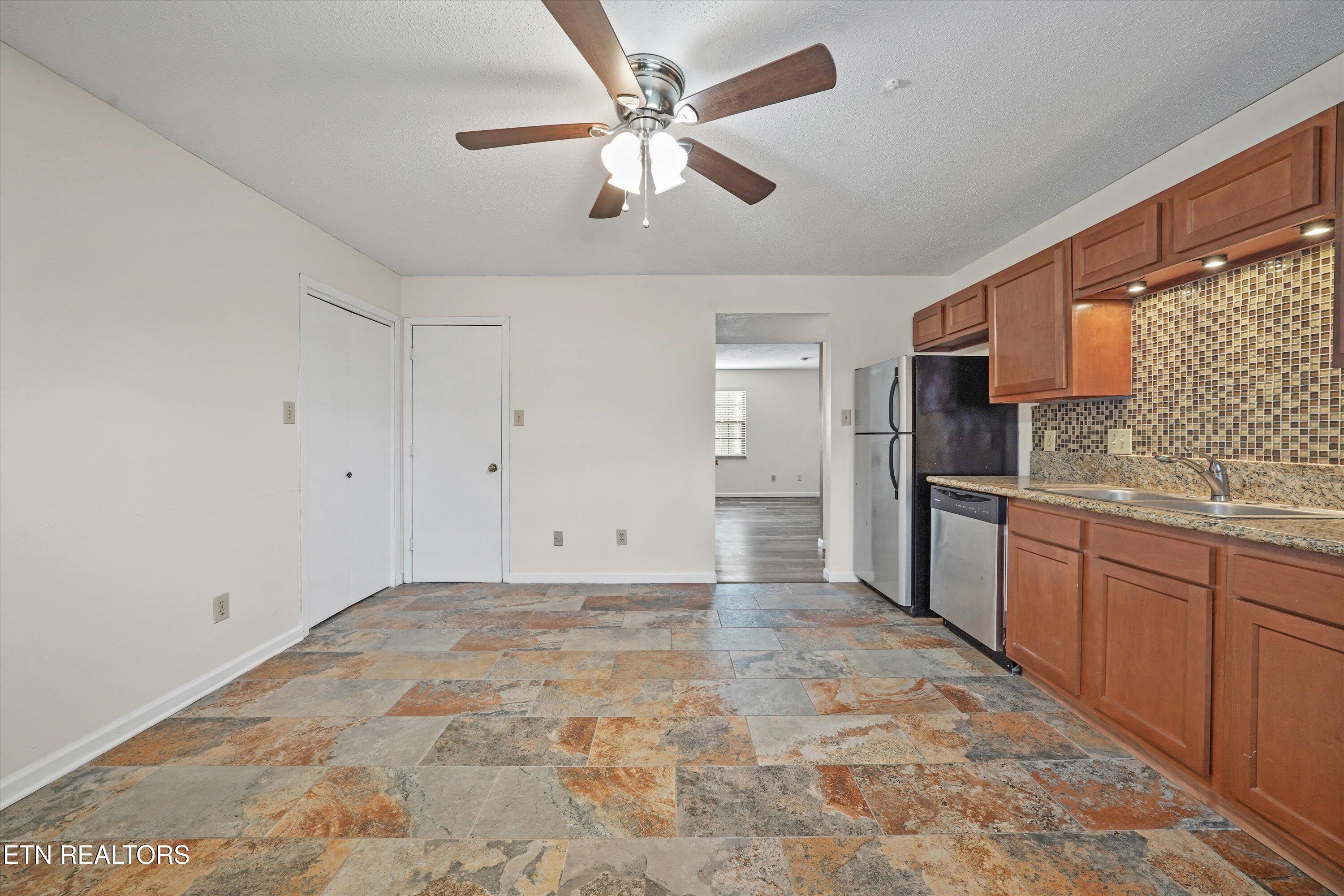 810 Highland Drive Knoxville TN 37912