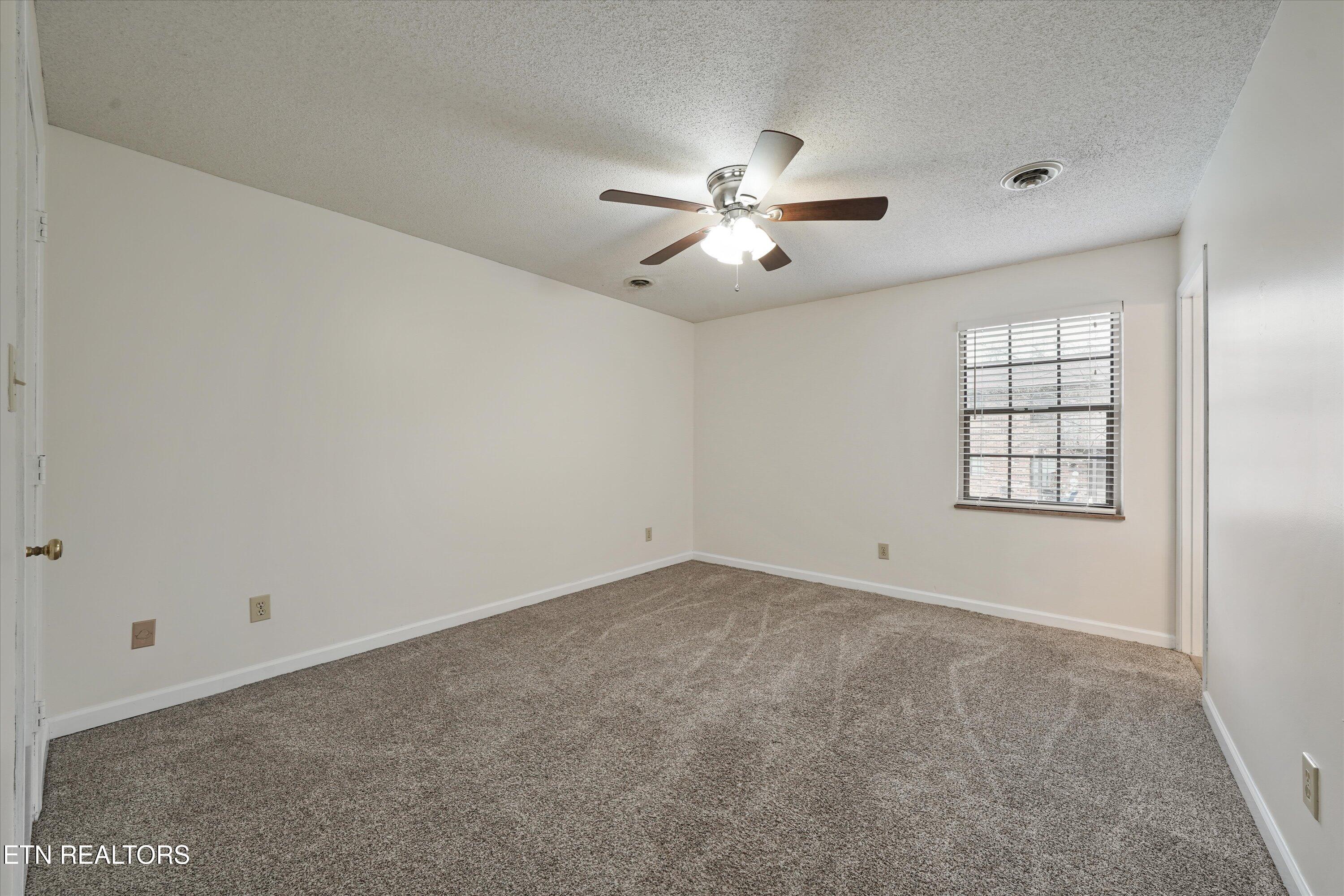 810 Highland Drive Knoxville TN 37912