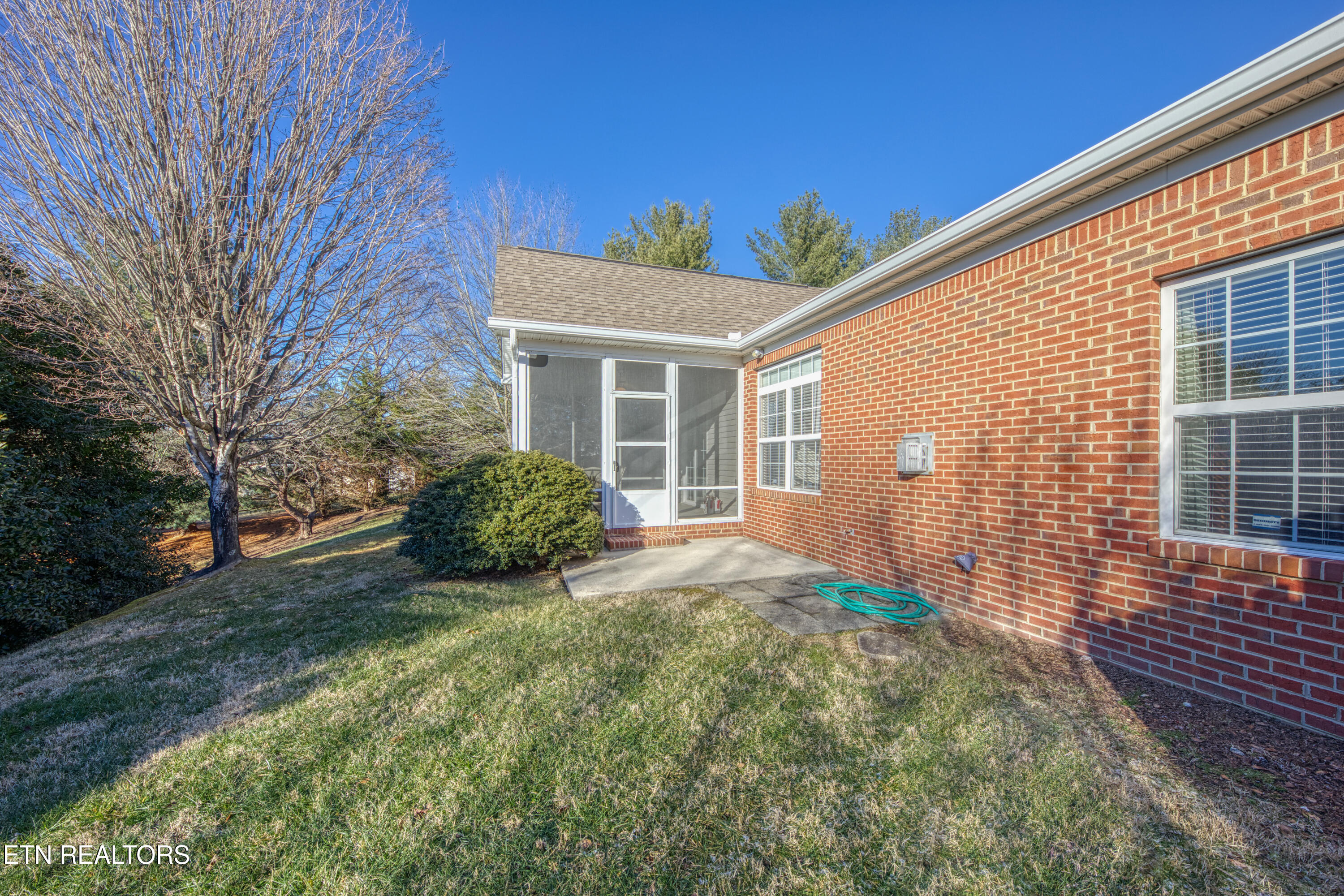 1039 Ree Way Knoxville TN 37909