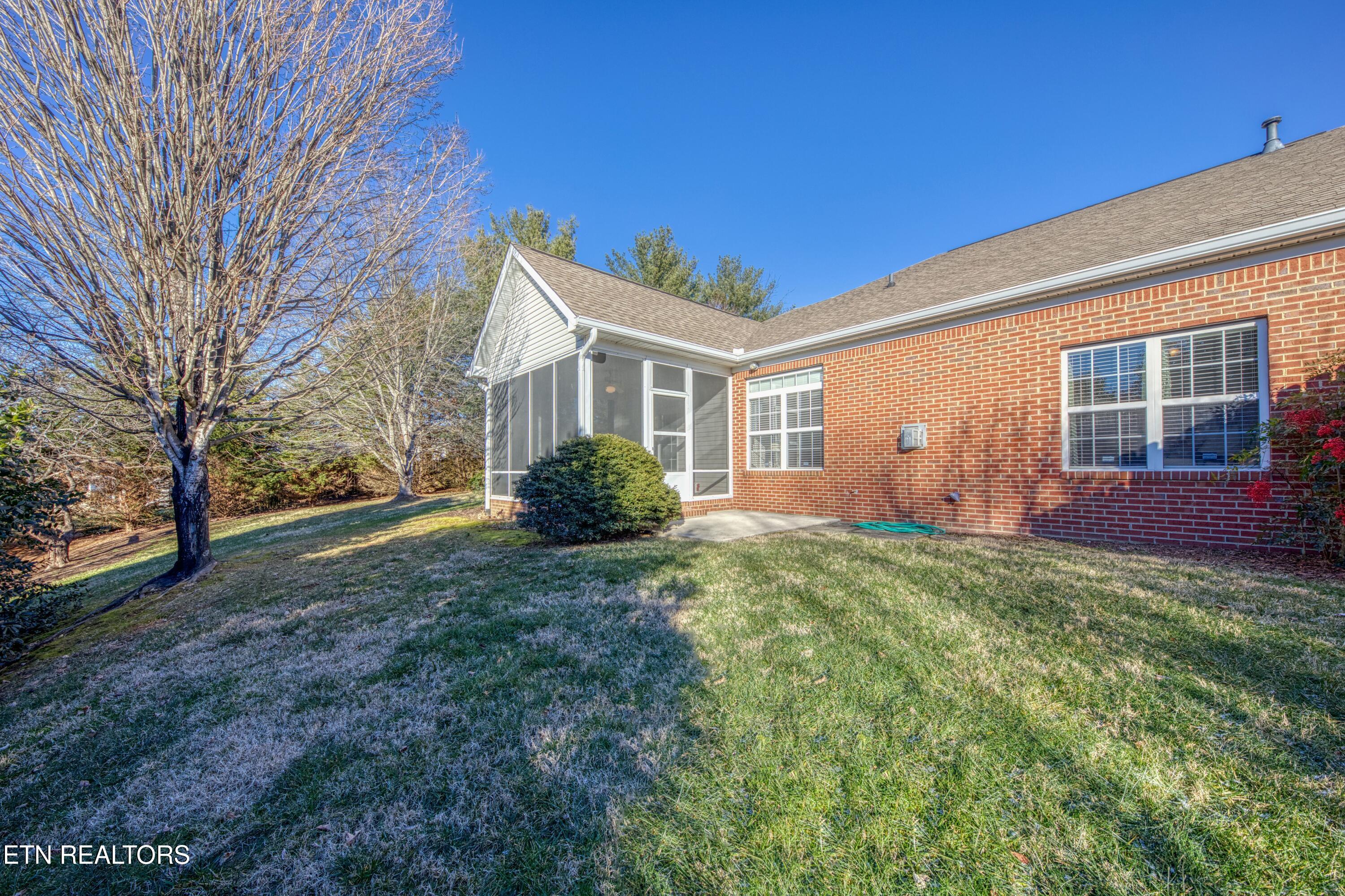 1039 Ree Way Knoxville TN 37909