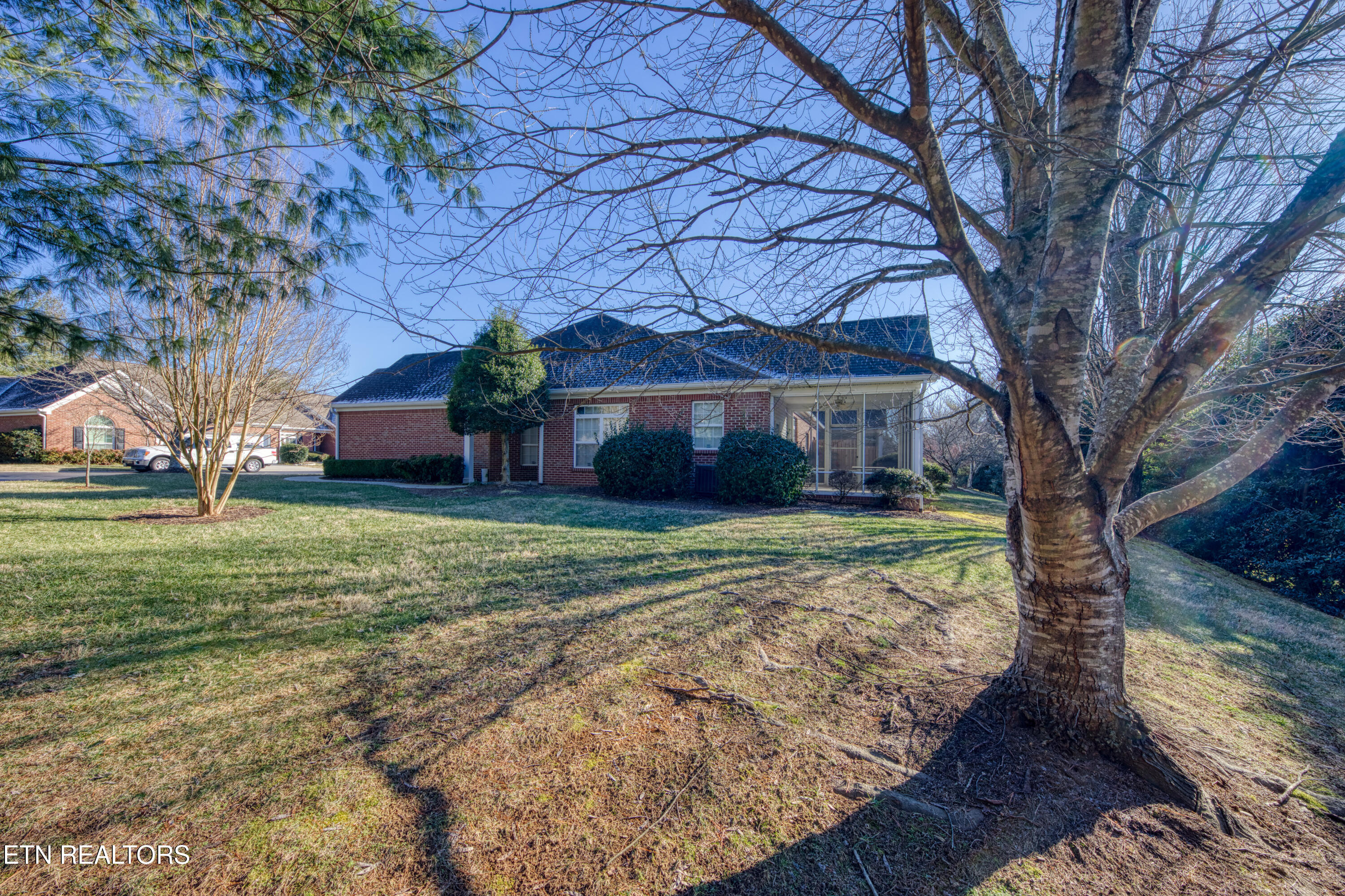 1039 Ree Way Knoxville TN 37909