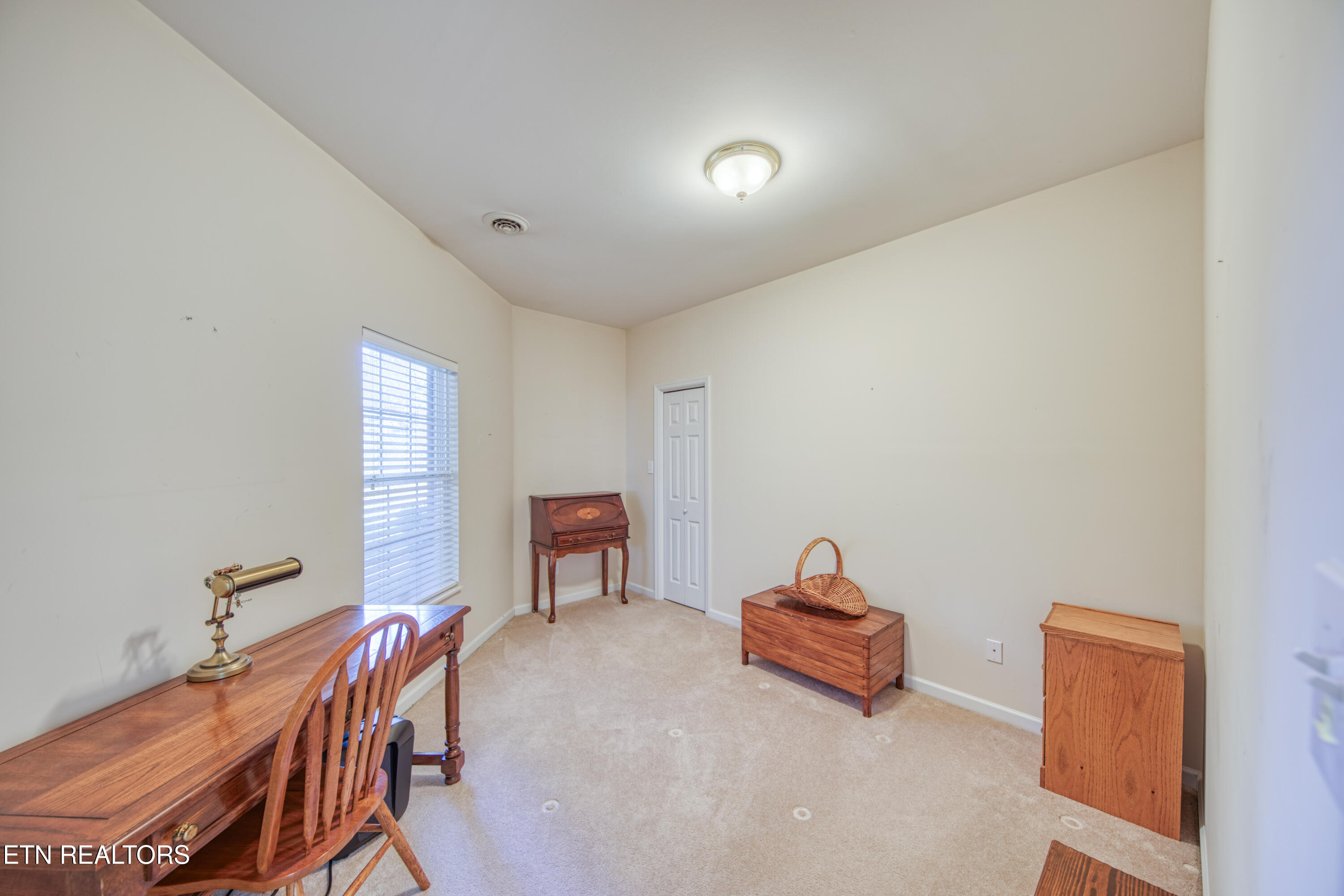 1039 Ree Way Knoxville TN 37909