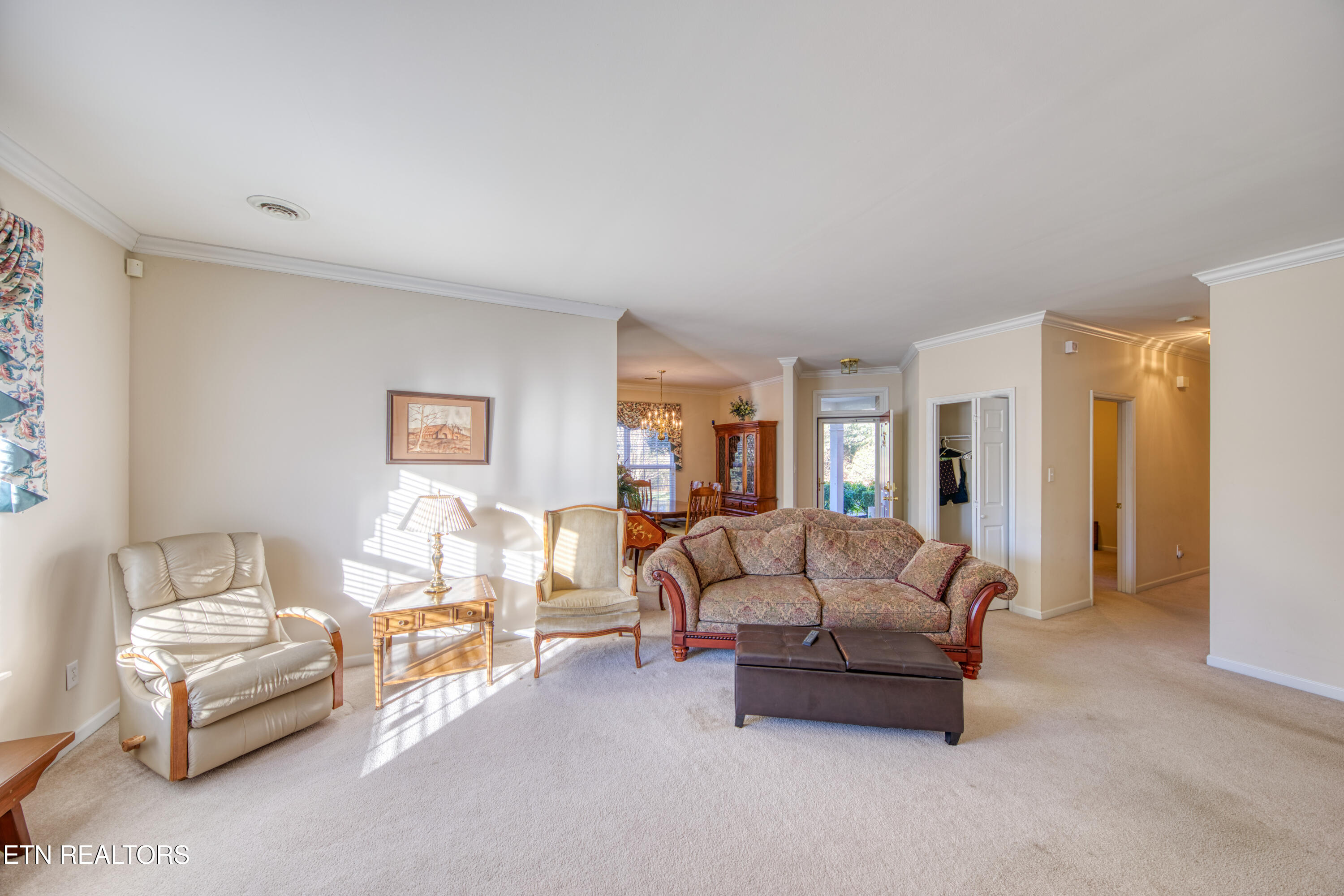1039 Ree Way Knoxville TN 37909