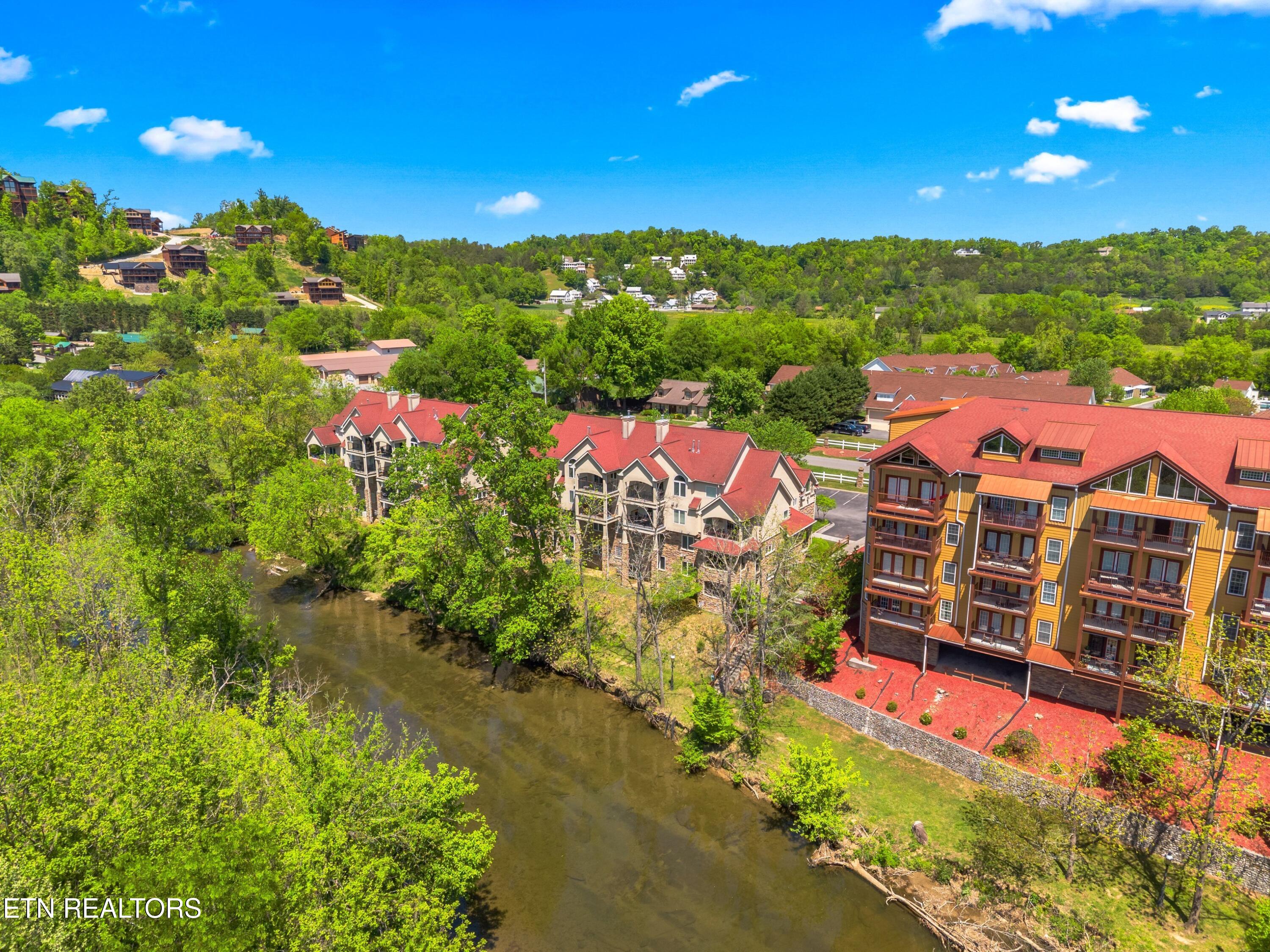 601 River Place Way Sevierville TN 37862