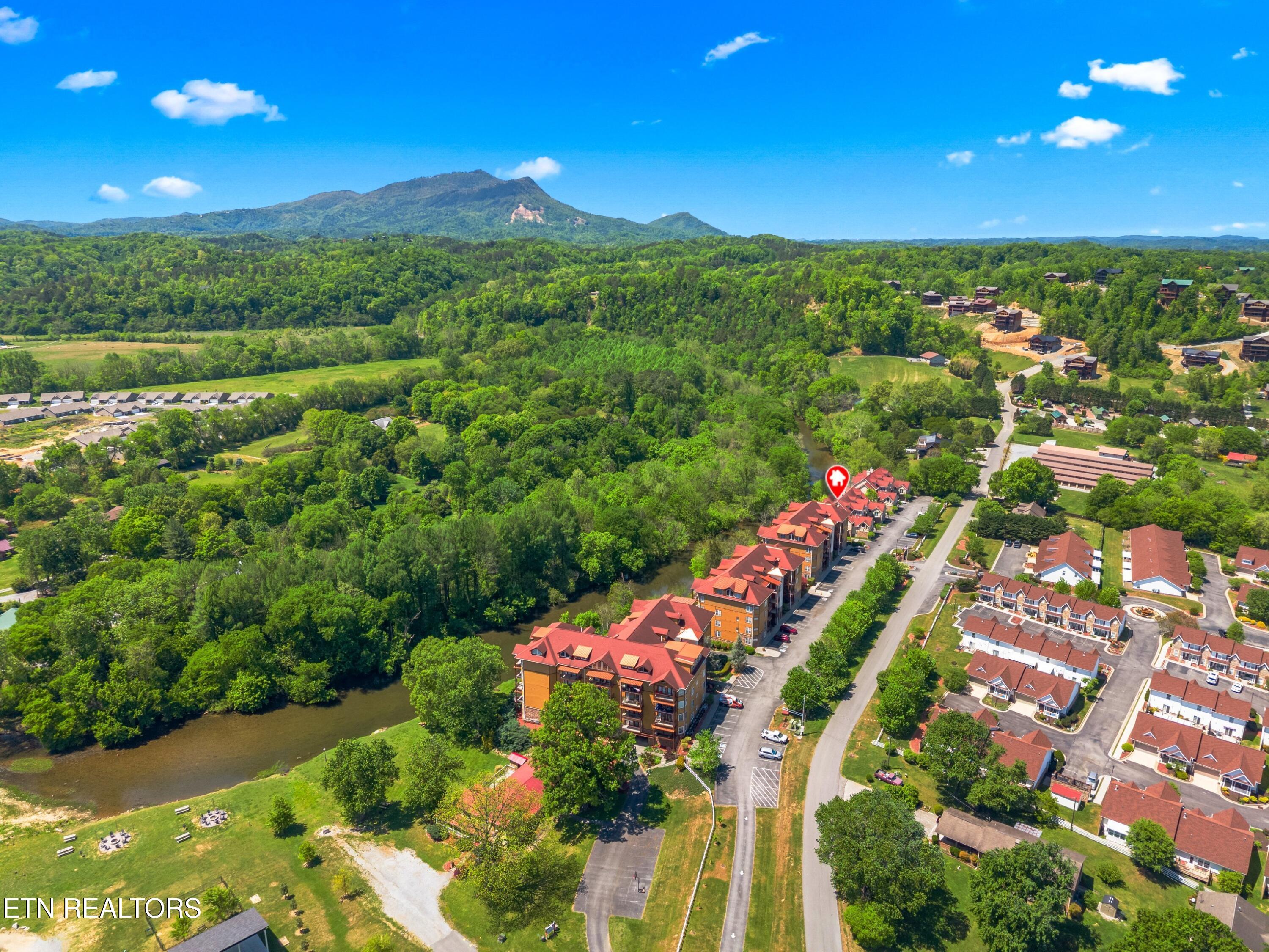601 River Place Way Sevierville TN 37862