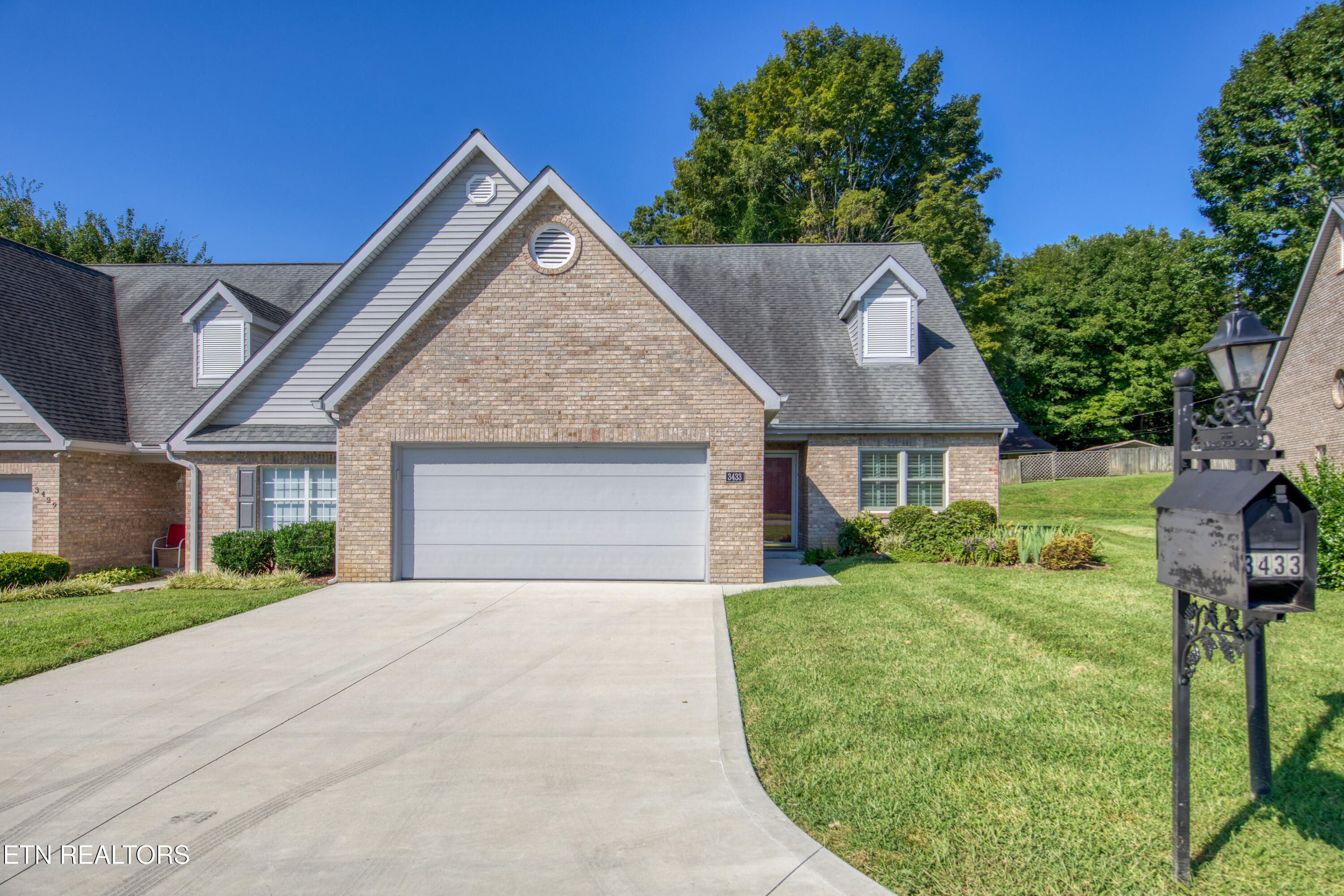 3433 Laurel View Road Knoxville TN 37917