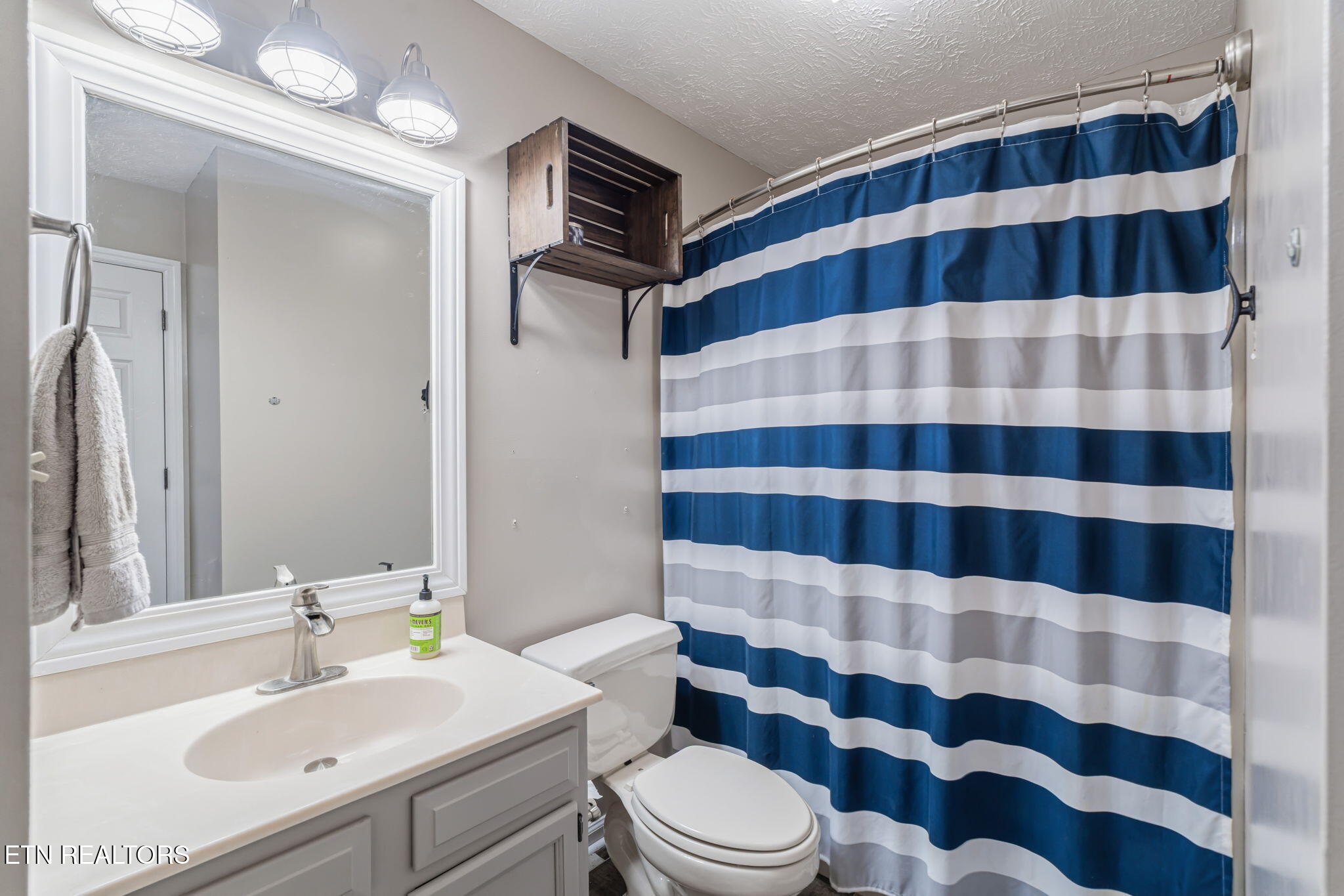 7611 Breckenridge Lane Knoxville TN 37938