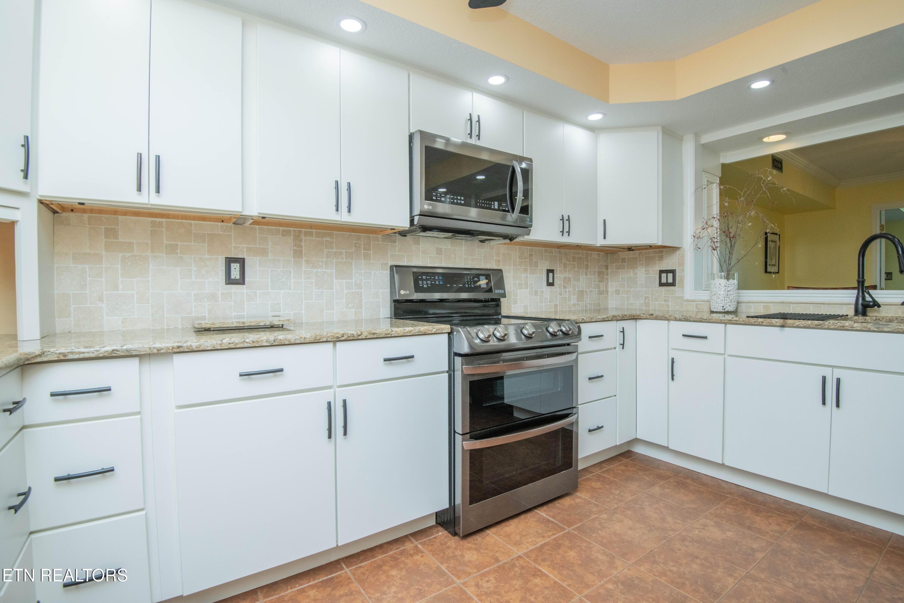 1704 Hidden Hills Road Gatlinburg TN 37738