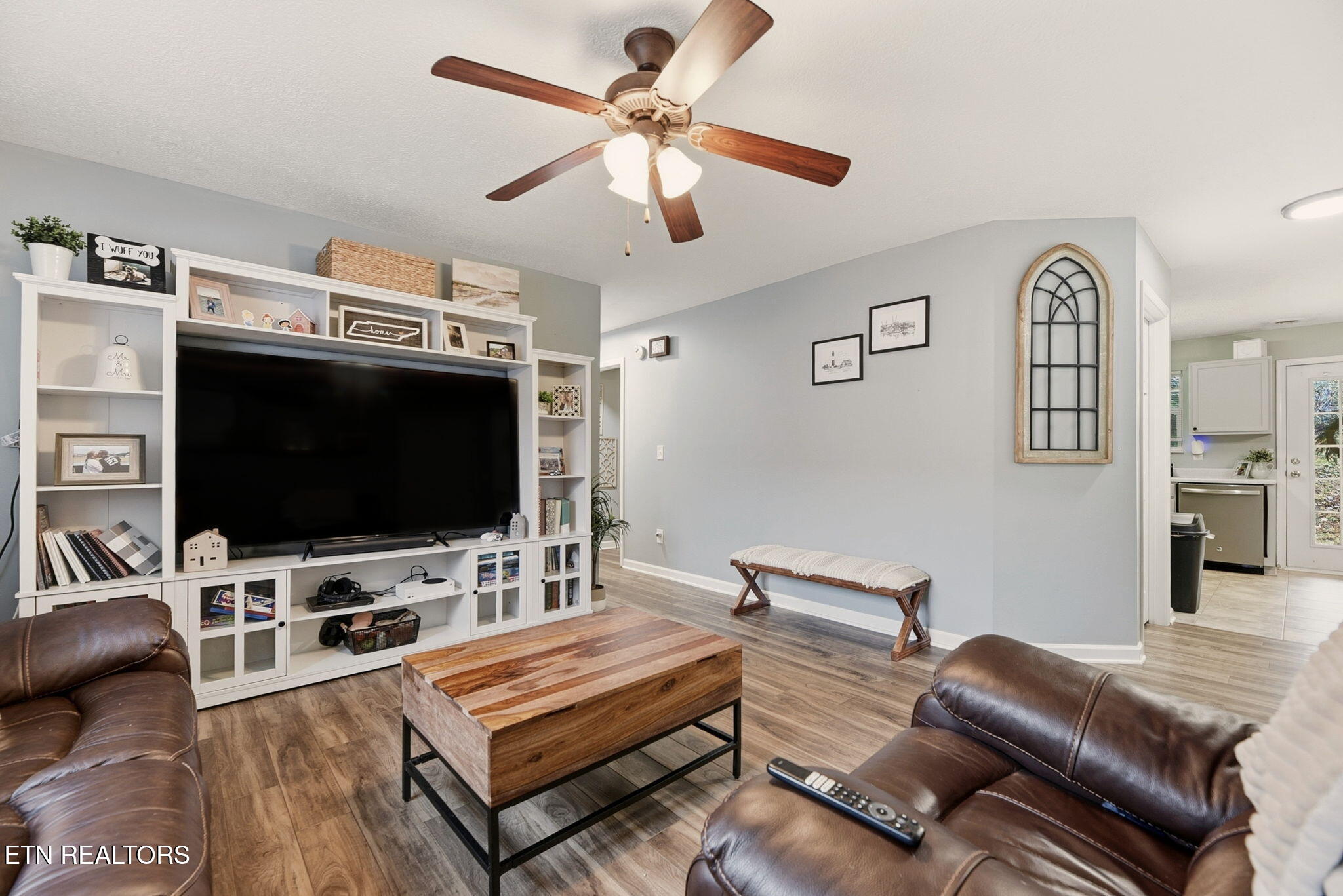 1621 Maple View Way Knoxville TN 37918