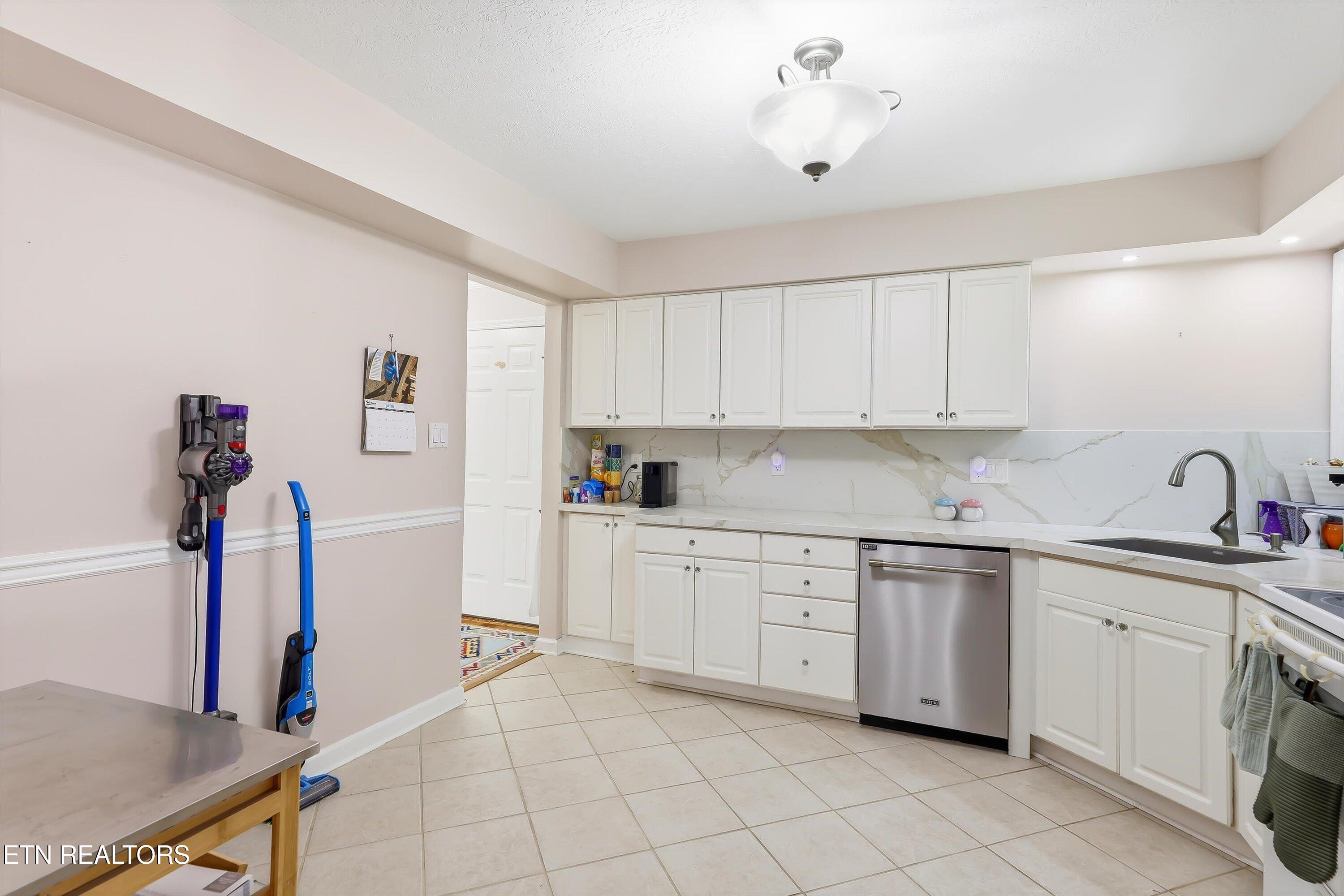 11051 Anchorage Circle Knoxville TN 37934
