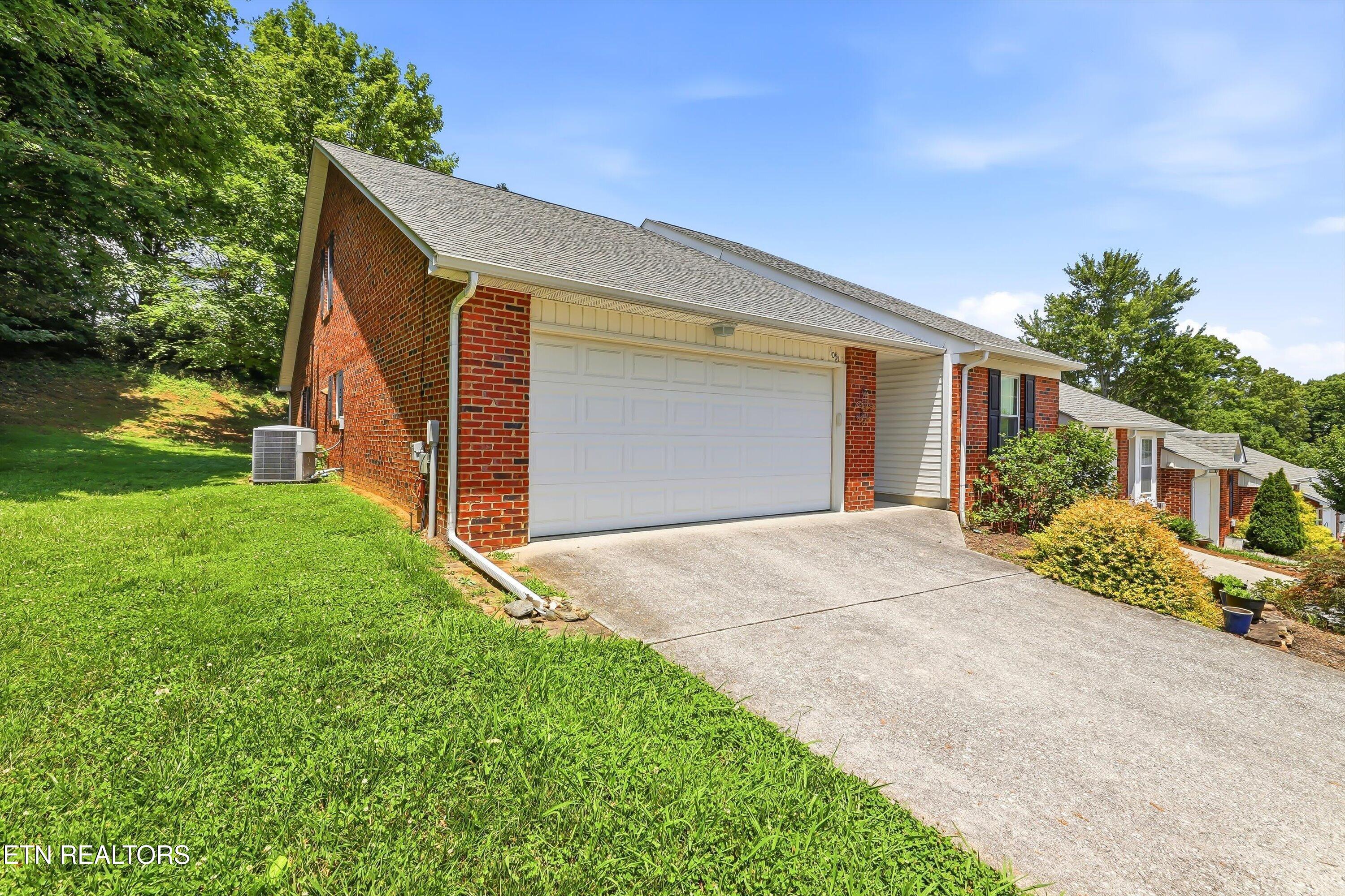 11051 Anchorage Circle Knoxville TN 37934