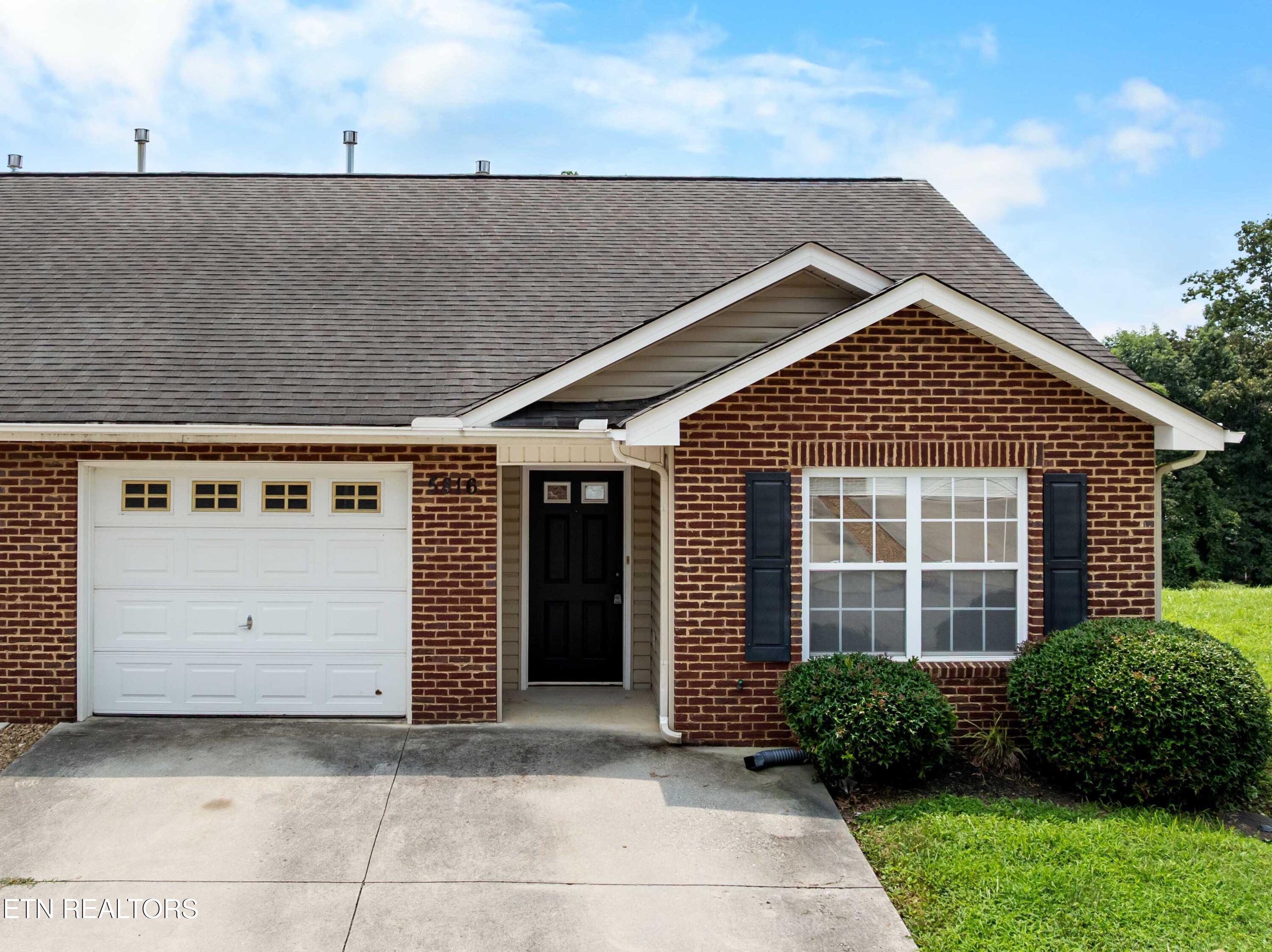 5816 Metropolitan Way Knoxville TN 37921