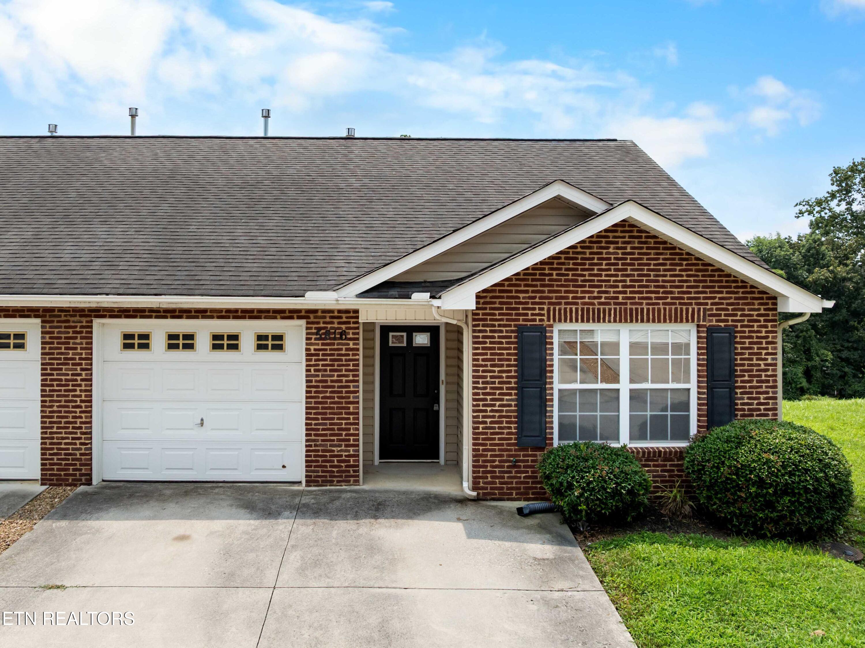 5816 Metropolitan Way Knoxville TN 37921