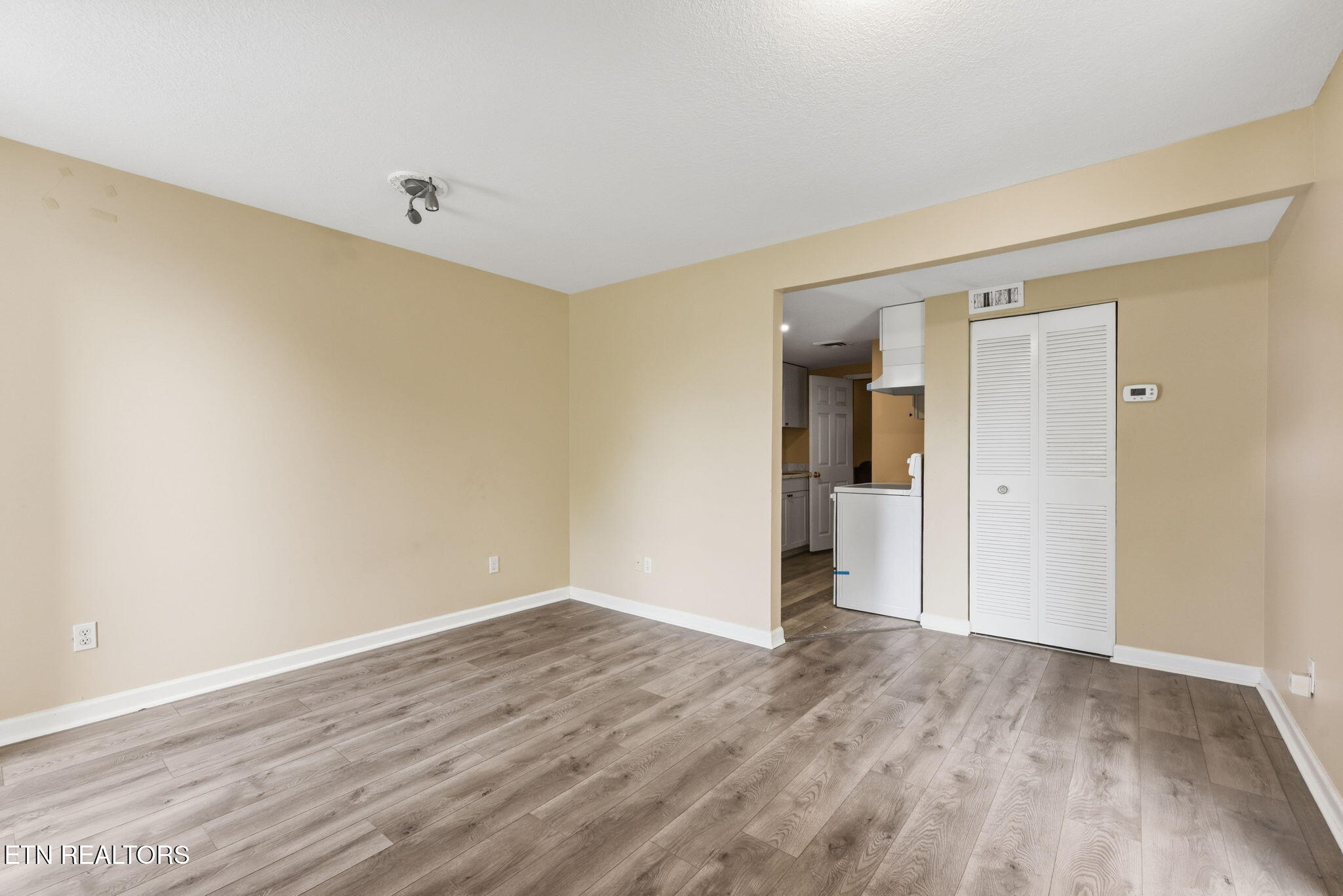70 Valley Forge Drive Oak Ridge TN 37830