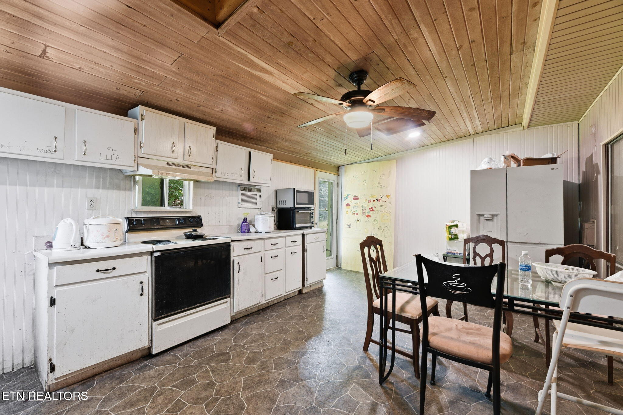 70 Valley Forge Drive Oak Ridge TN 37830