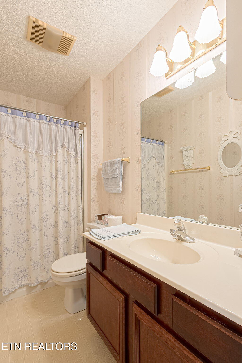 158 Confederacy Circle Knoxville TN 37934