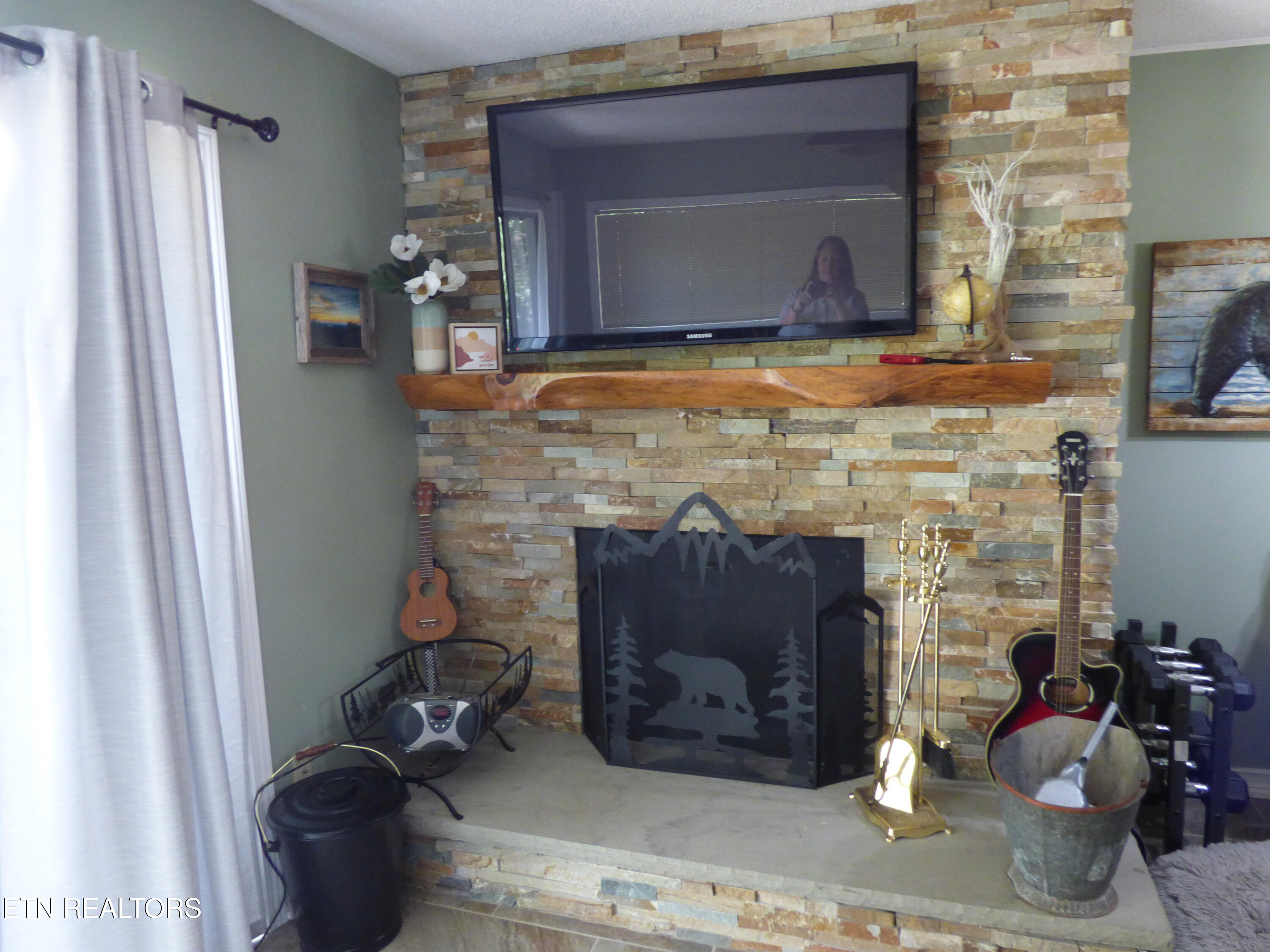 1081 Cove Road Sevierville TN 37876