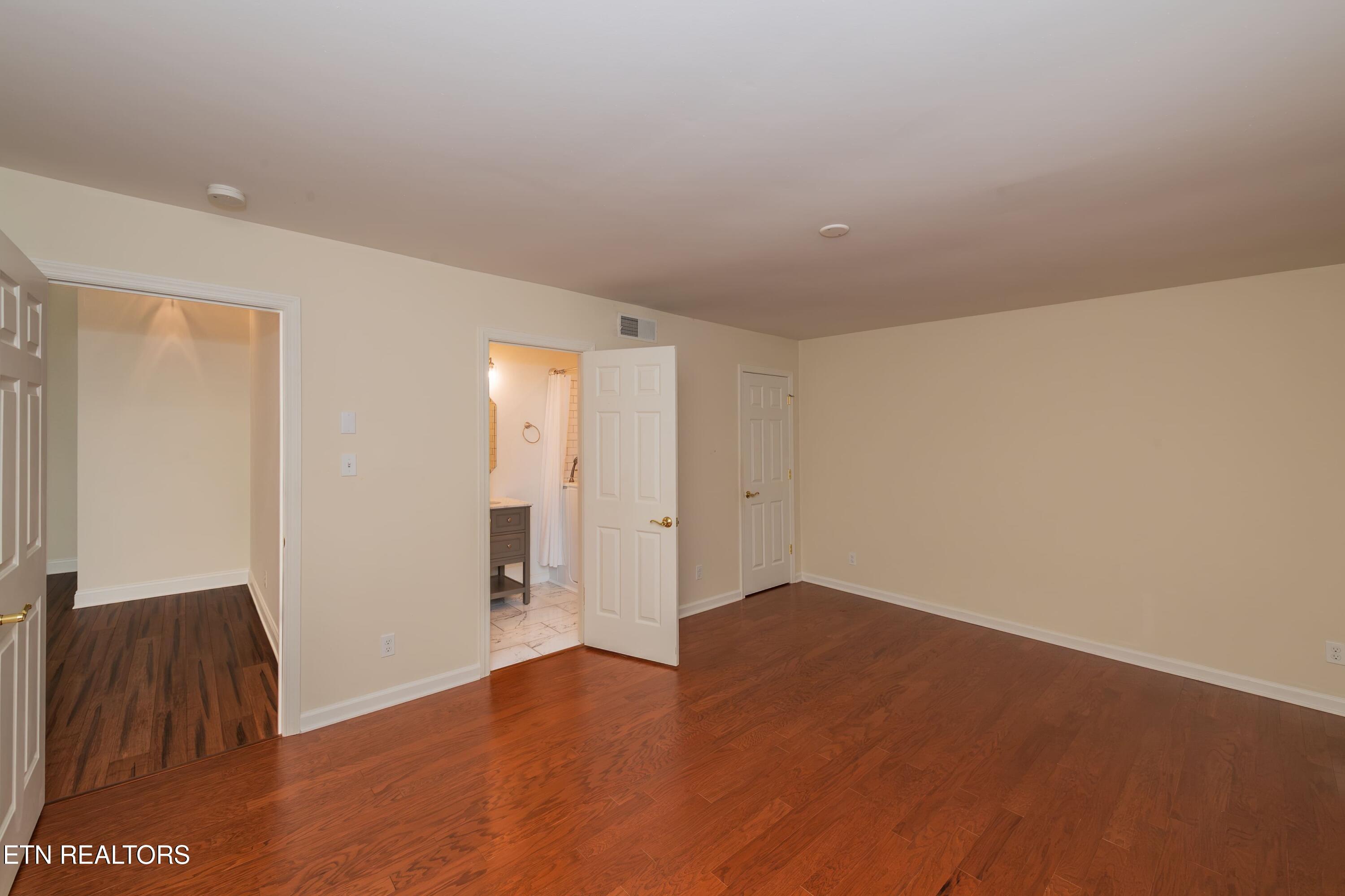1350 Orleans Drive Knoxville TN 37919