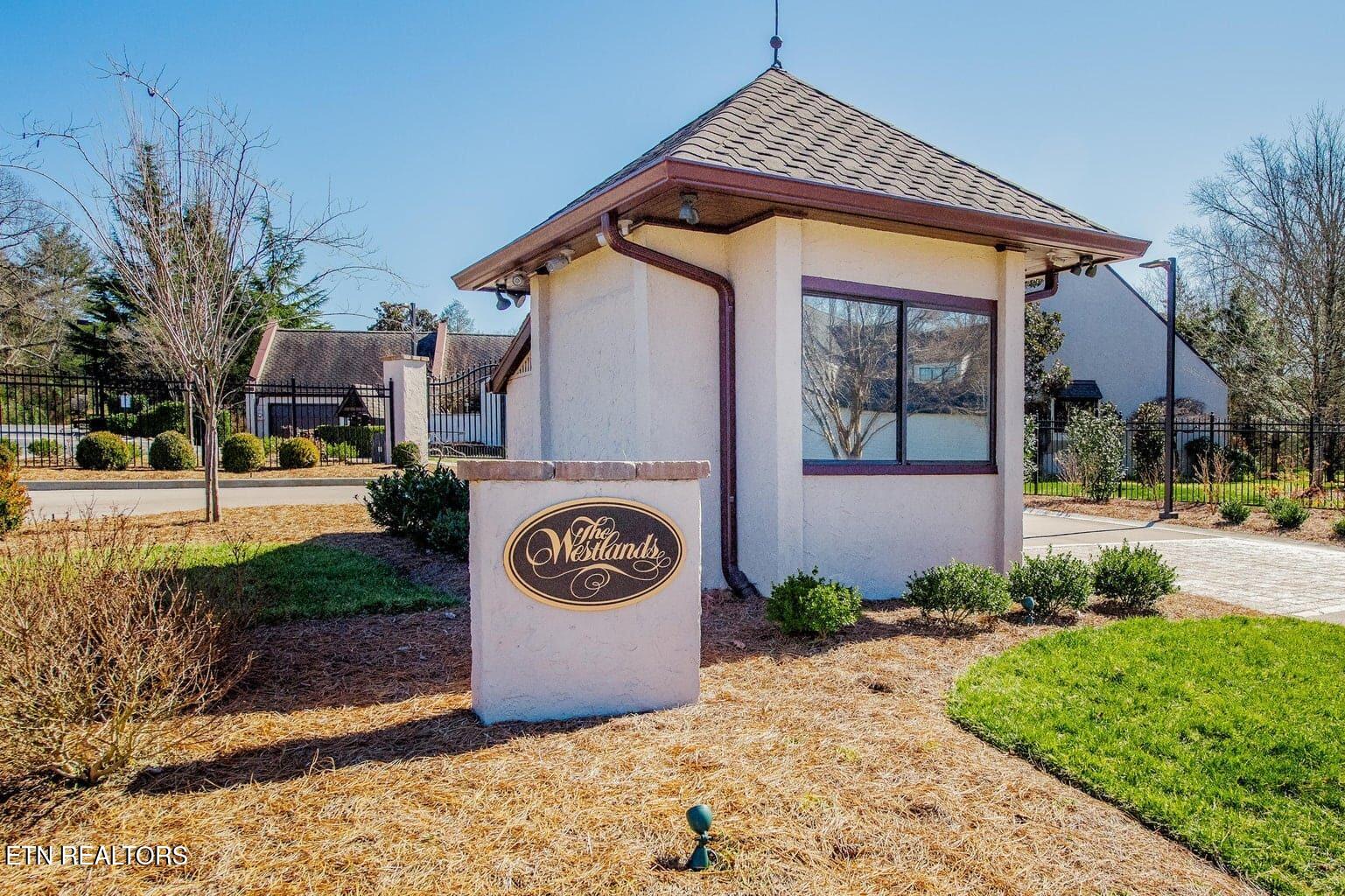 1350 Orleans Drive Knoxville TN 37919