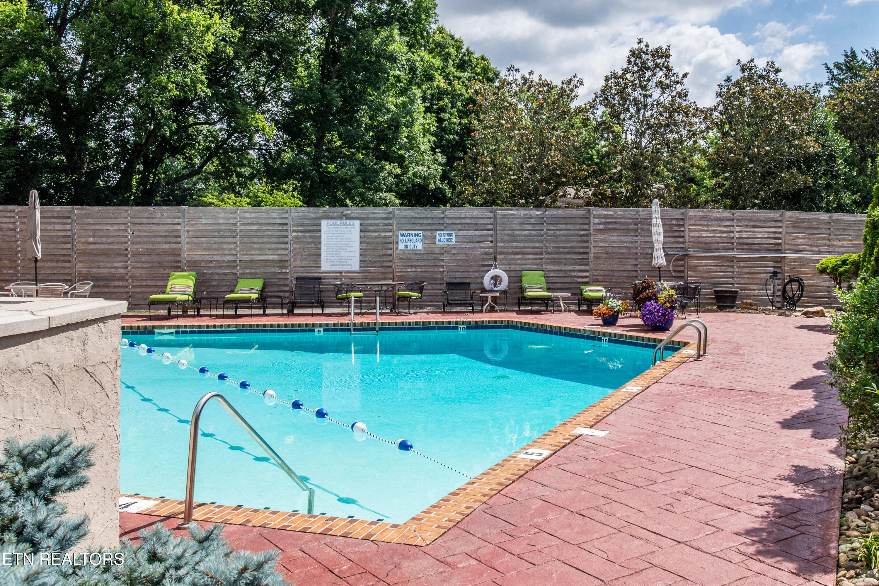 1350 Orleans Drive Knoxville TN 37919