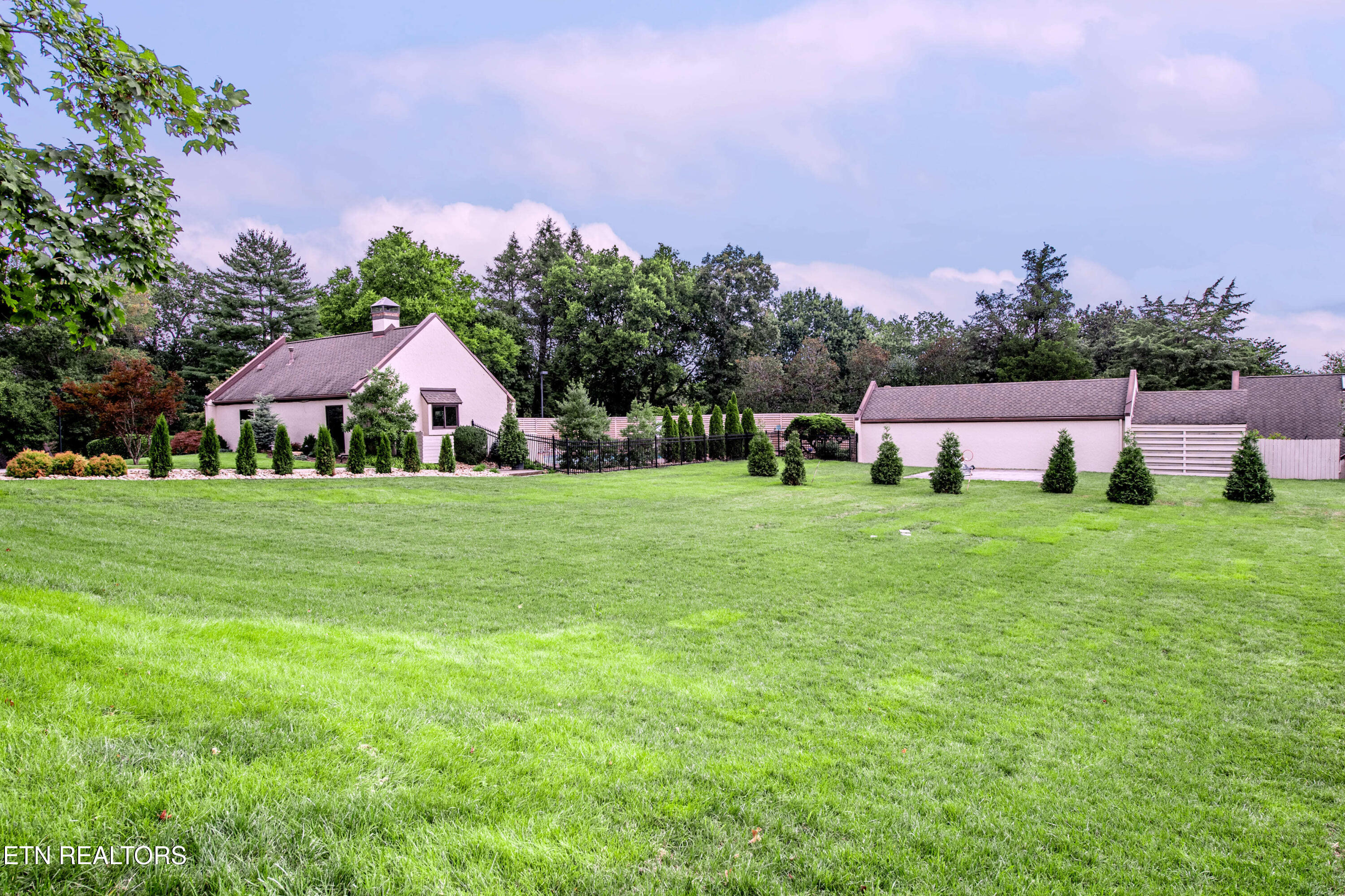 1350 Orleans Drive Knoxville TN 37919