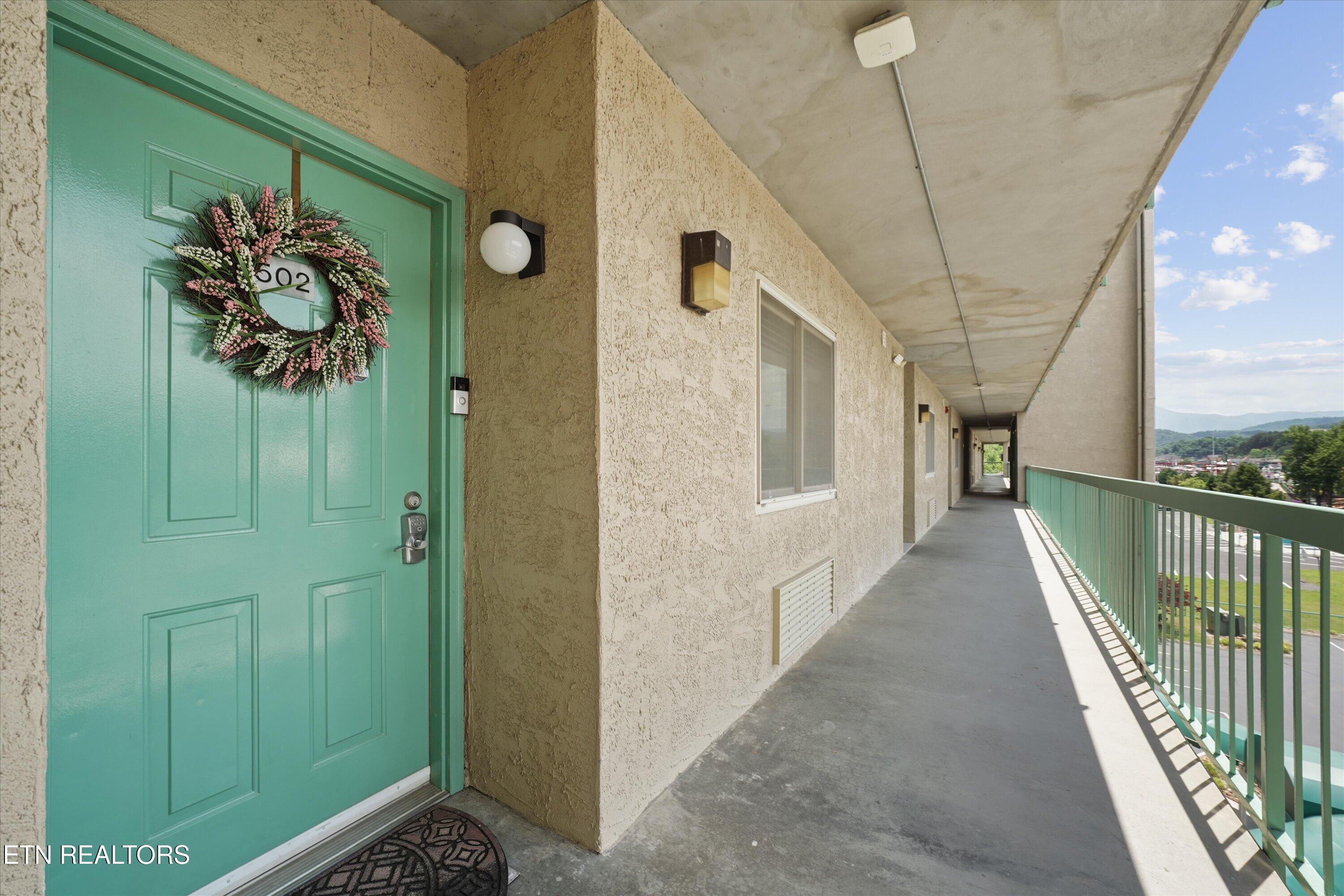 3215 N River Road Pigeon Forge TN 37863