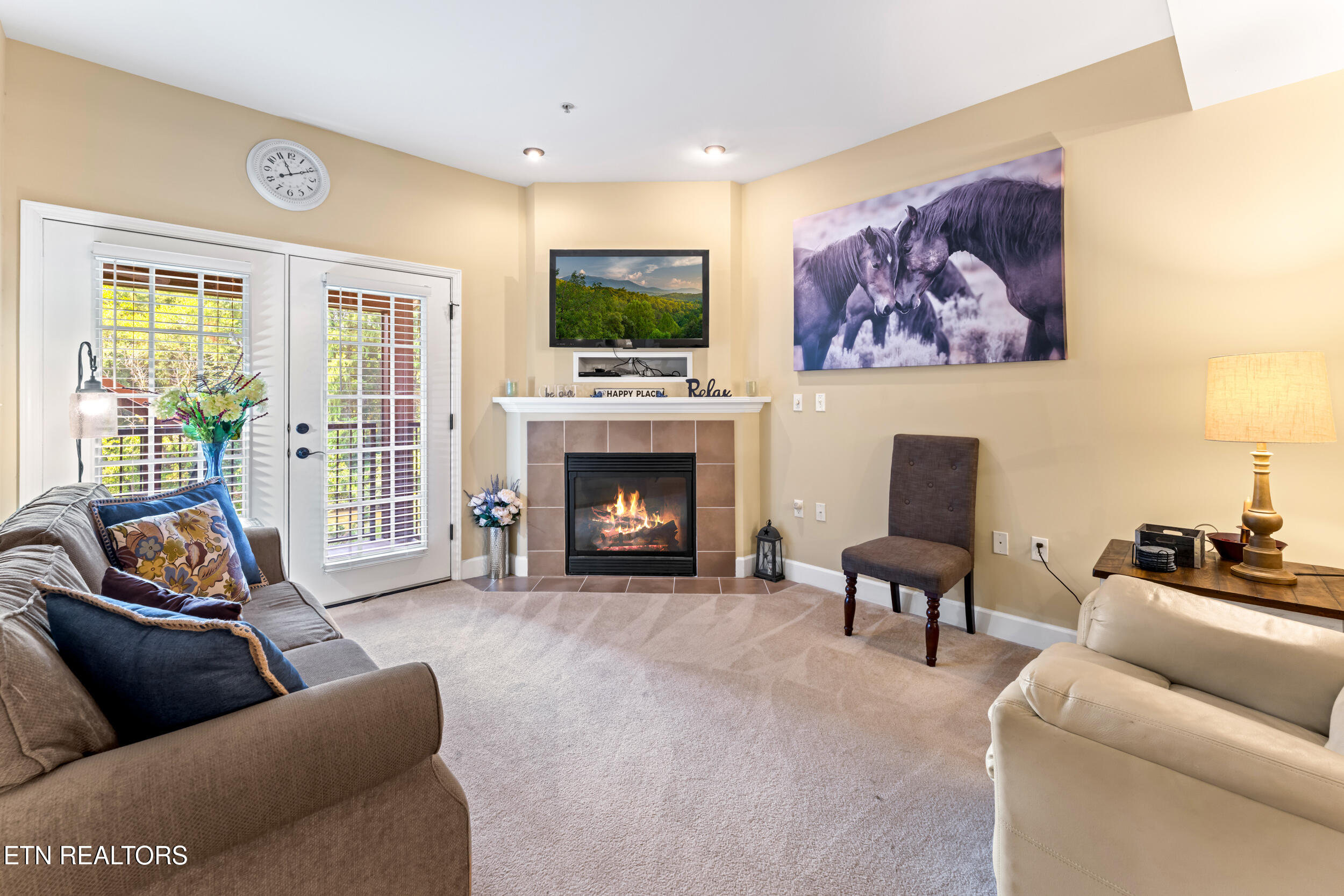 527 River Place Way Sevierville TN 37862