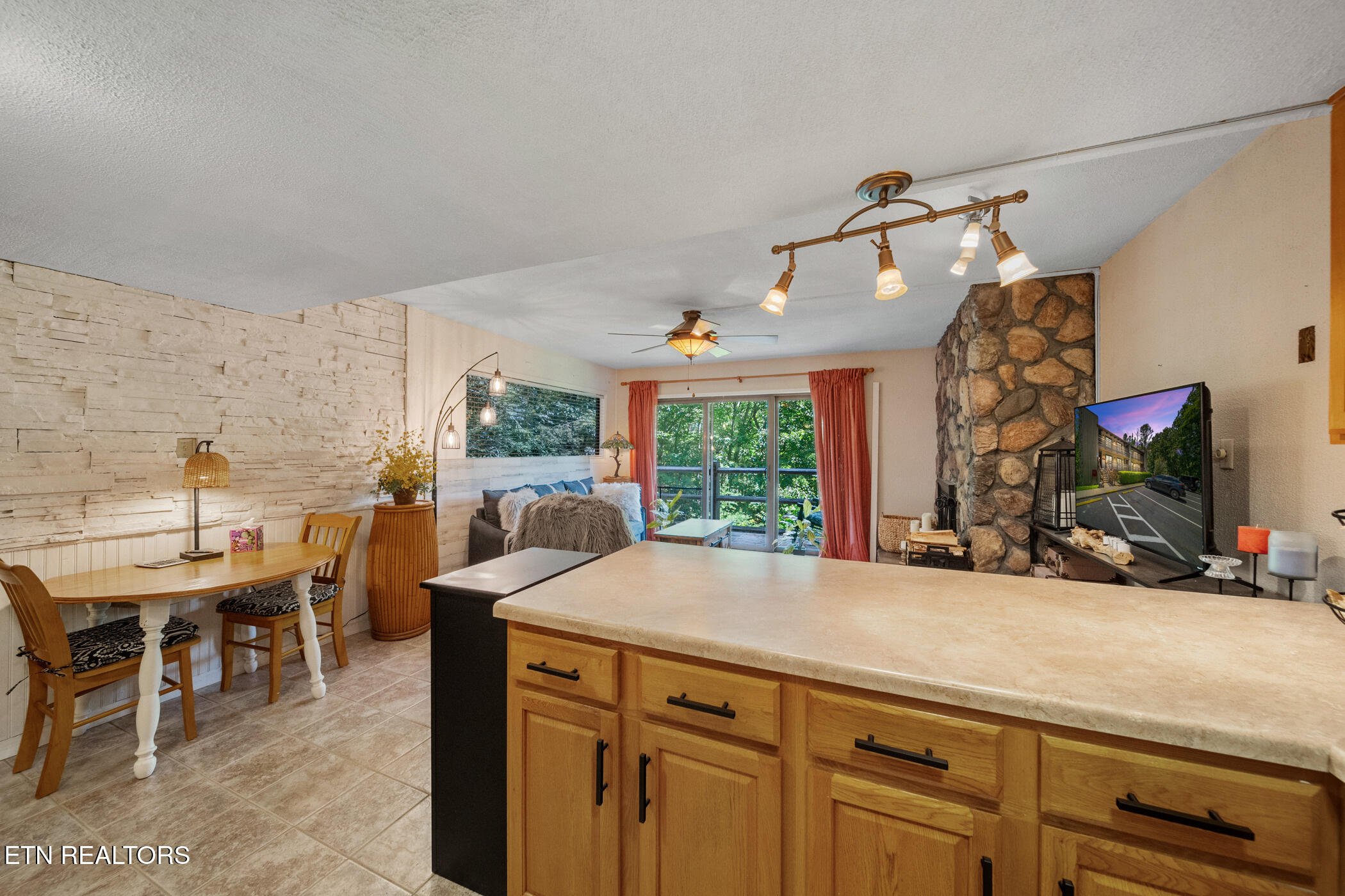 1081 Cove Road Sevierville TN 37876