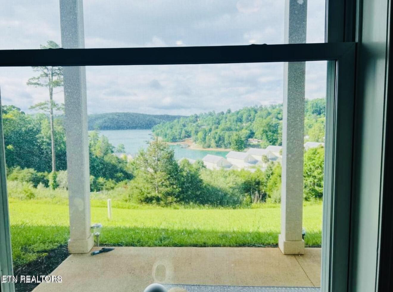 134 E Harbor View Lane Lafollette TN 37766