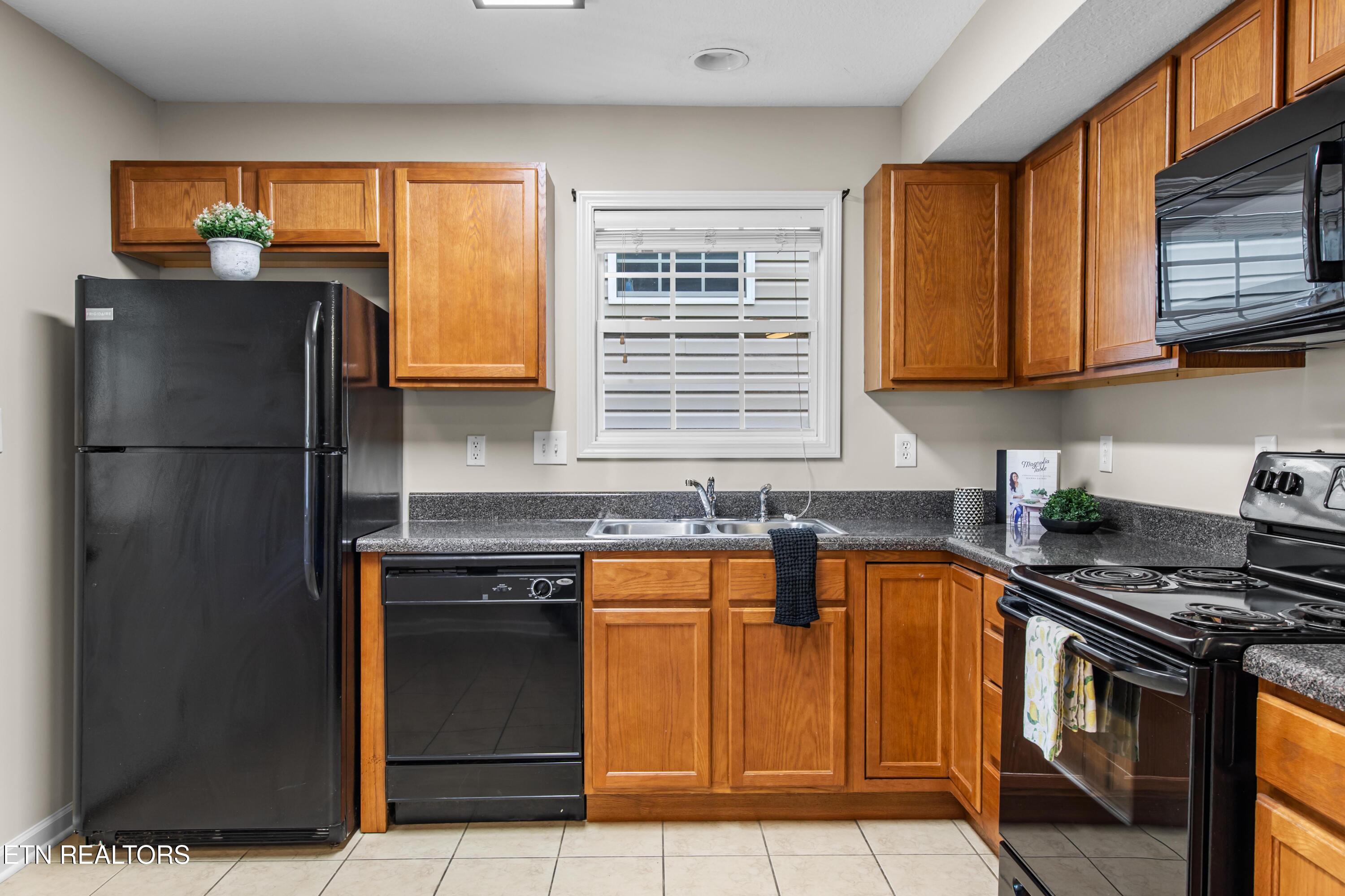 4754 Forest Landing Way Knoxville TN 37918