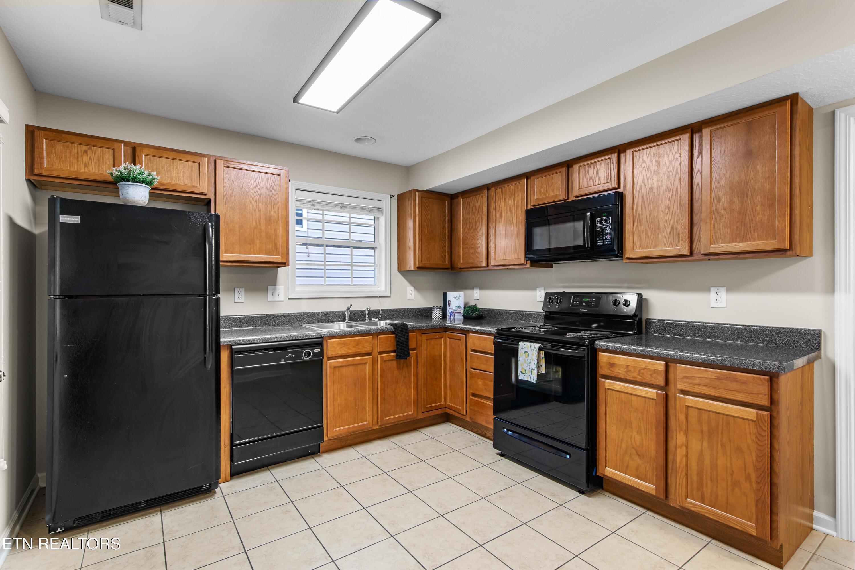 4754 Forest Landing Way Knoxville TN 37918