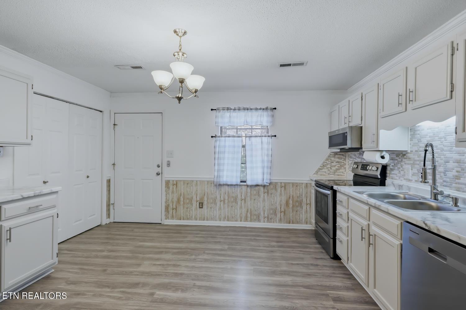 810 Highland Drive Knoxville TN 37912