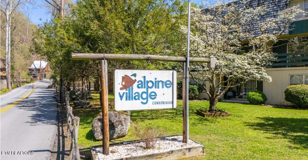 260 Roaring Fork Road Gatlinburg TN 37738