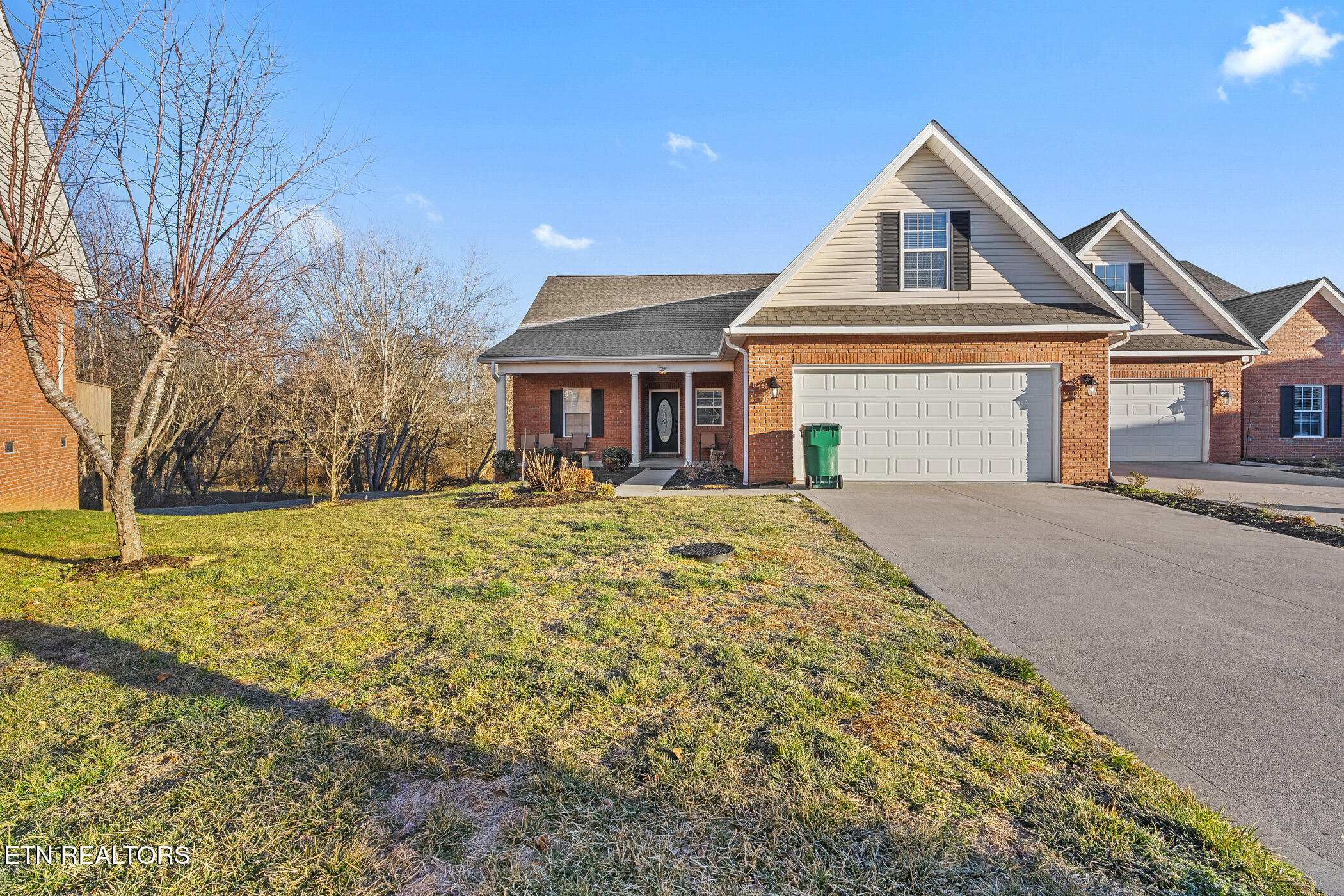 4651 Oak Meadow Way Knoxville TN 37918