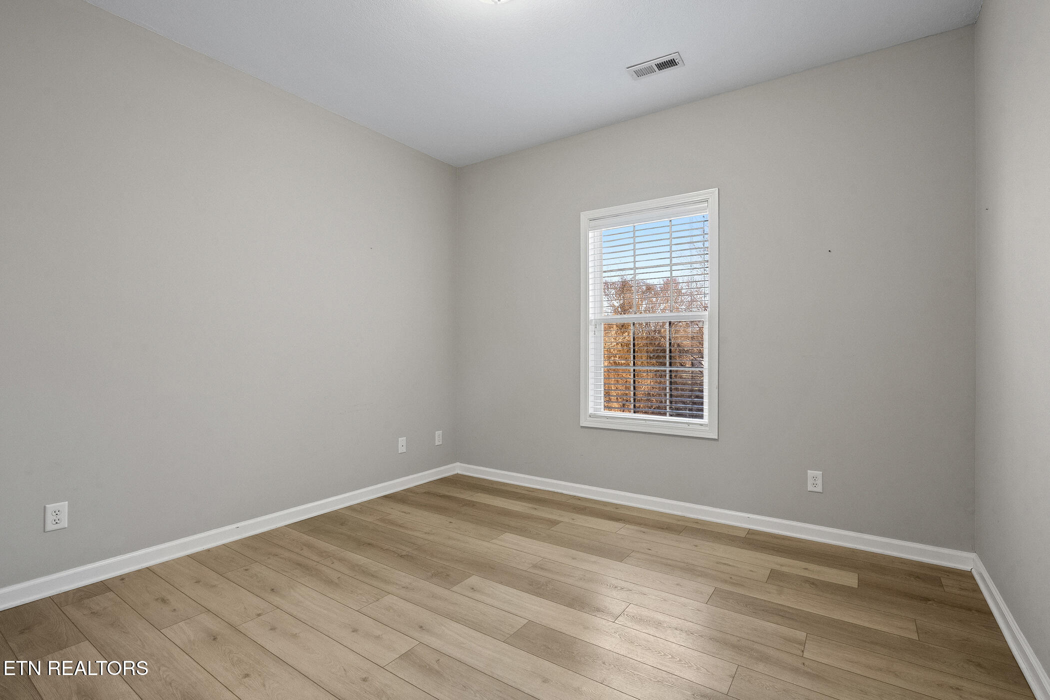 4651 Oak Meadow Way Knoxville TN 37918
