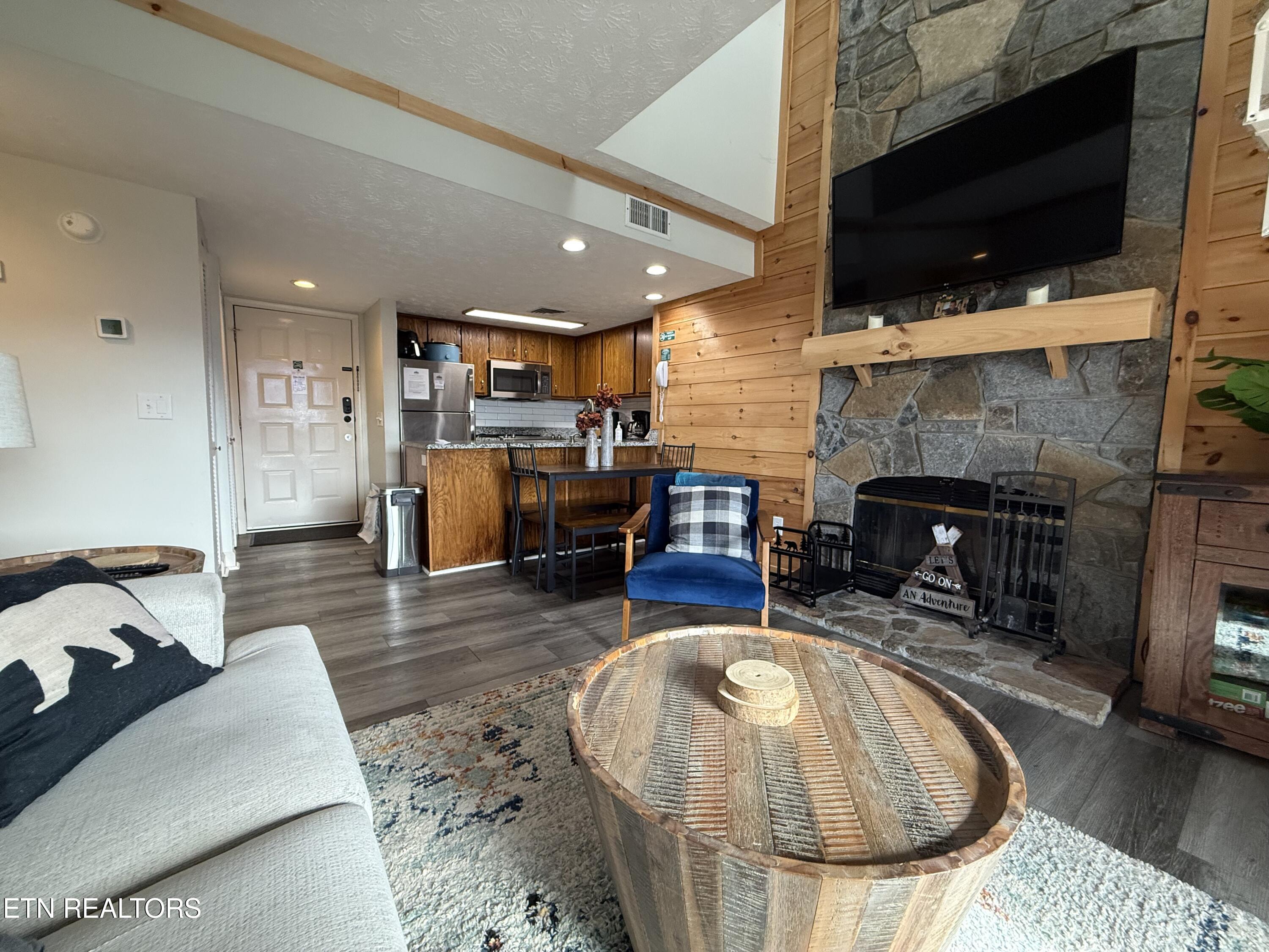 3710 Weber Road Gatlinburg TN 37738